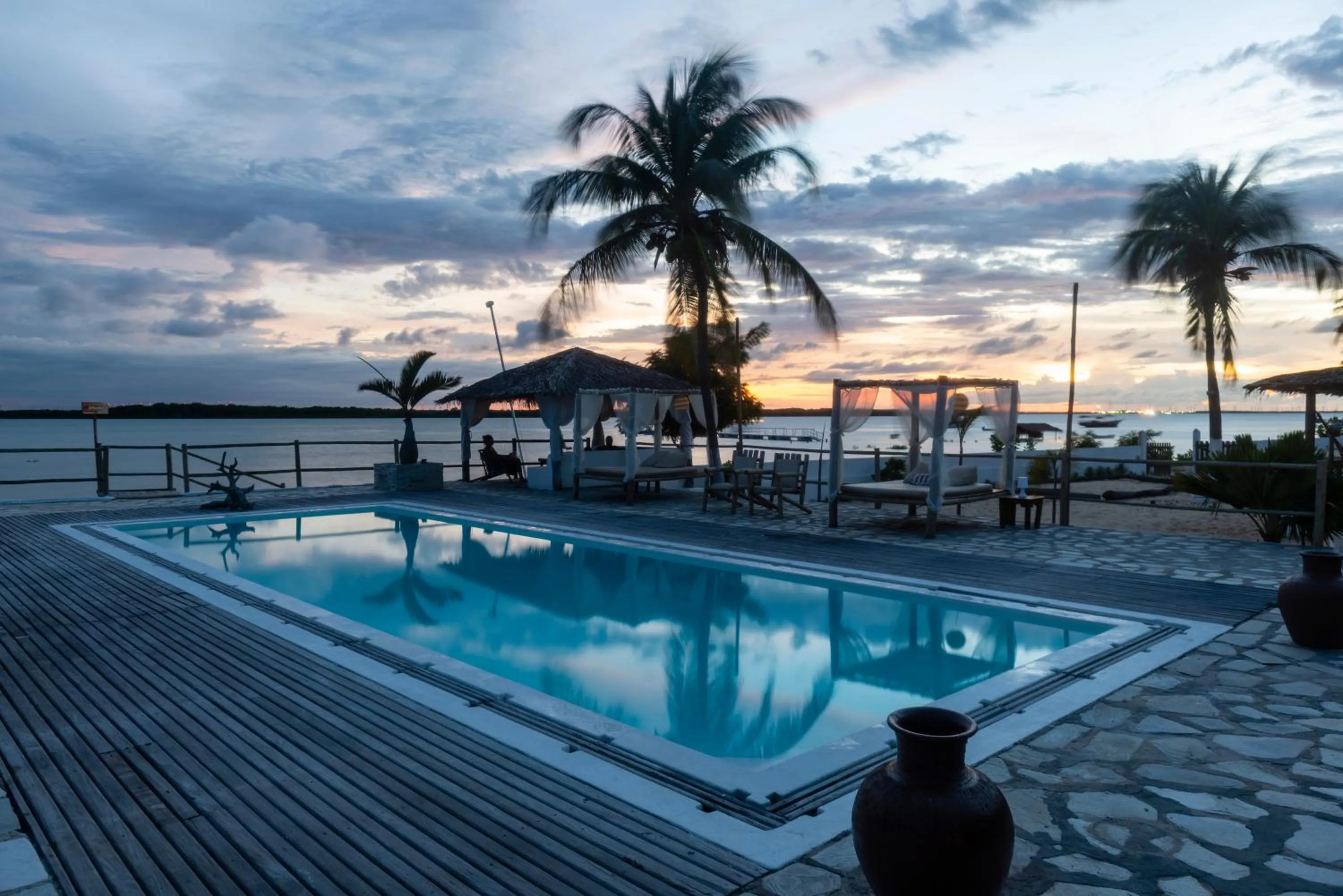 Swimming pool in Amagali Pousada