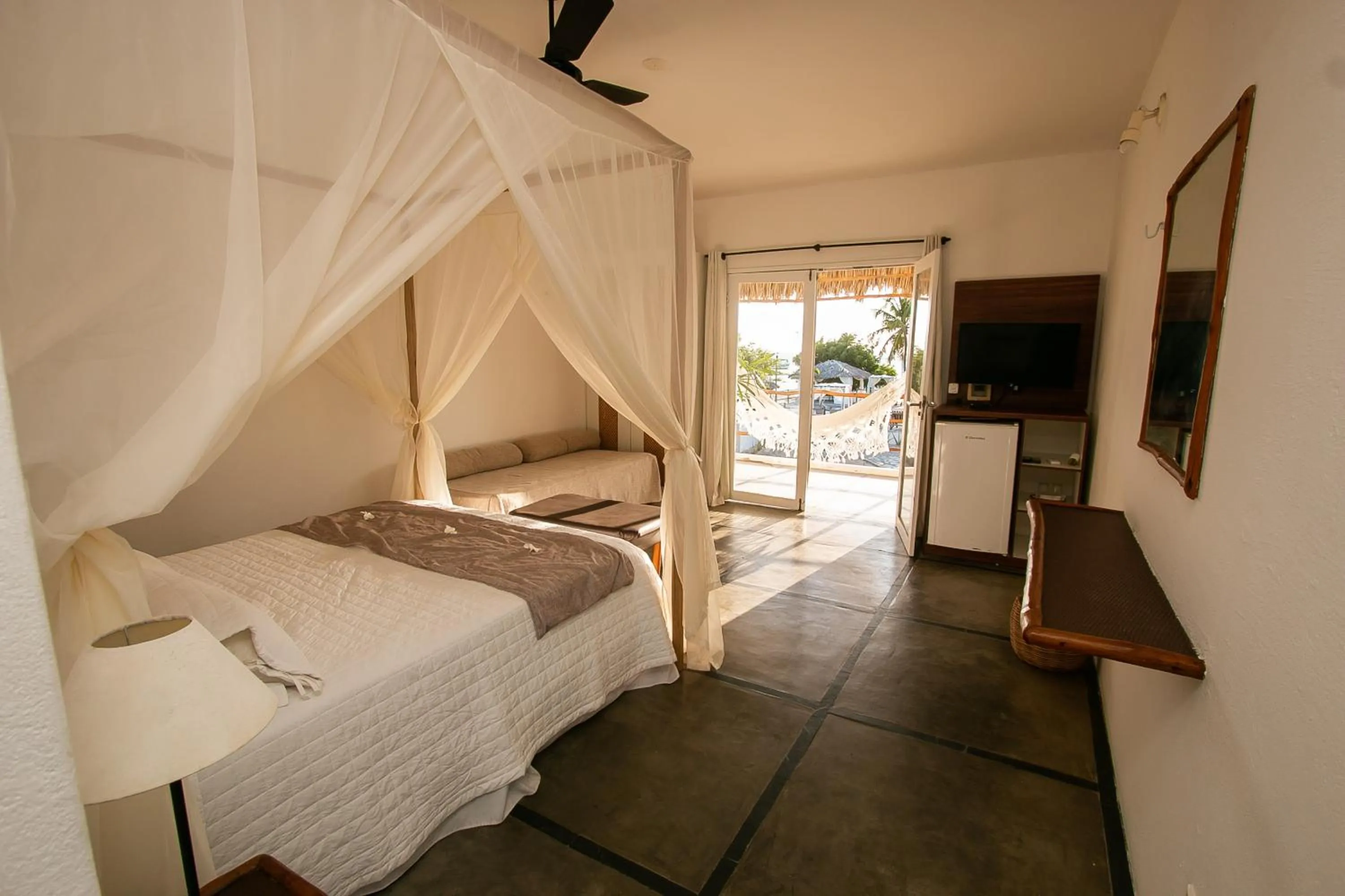 View (from property/room), Bed in Amagali Pousada