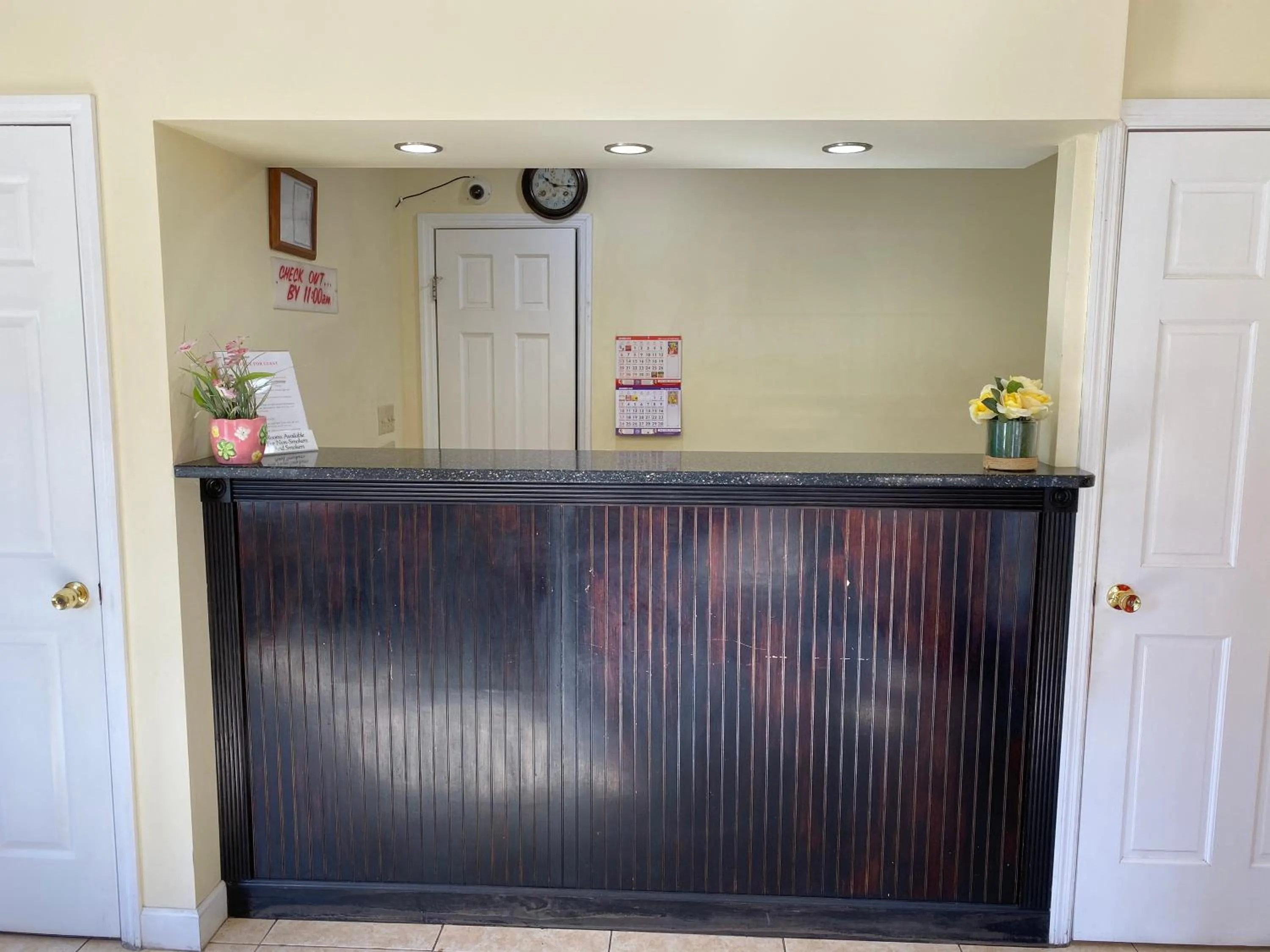 Lobby or reception in Deluxe Inn Hardeeville