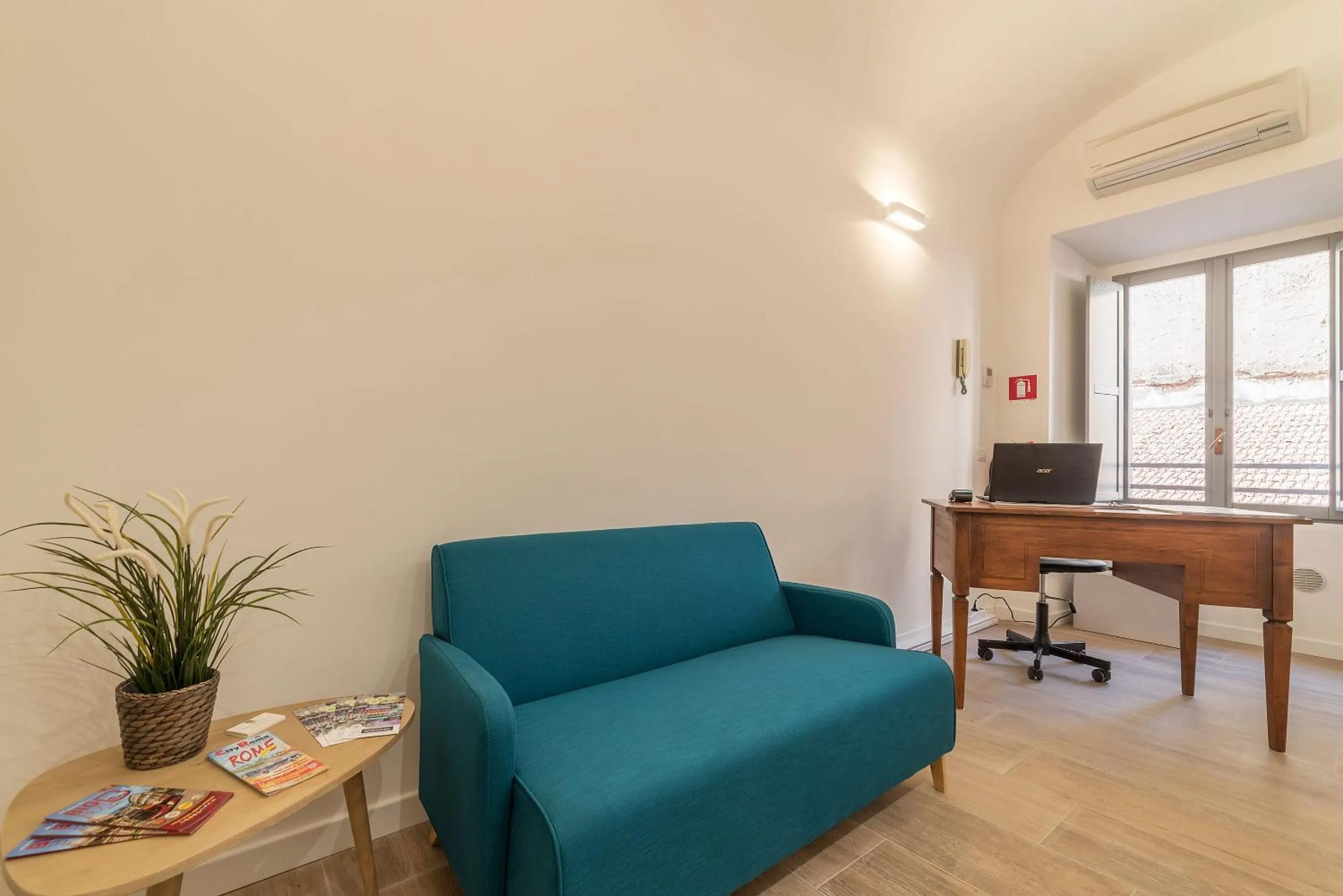 Lobby or reception in Roma Station House