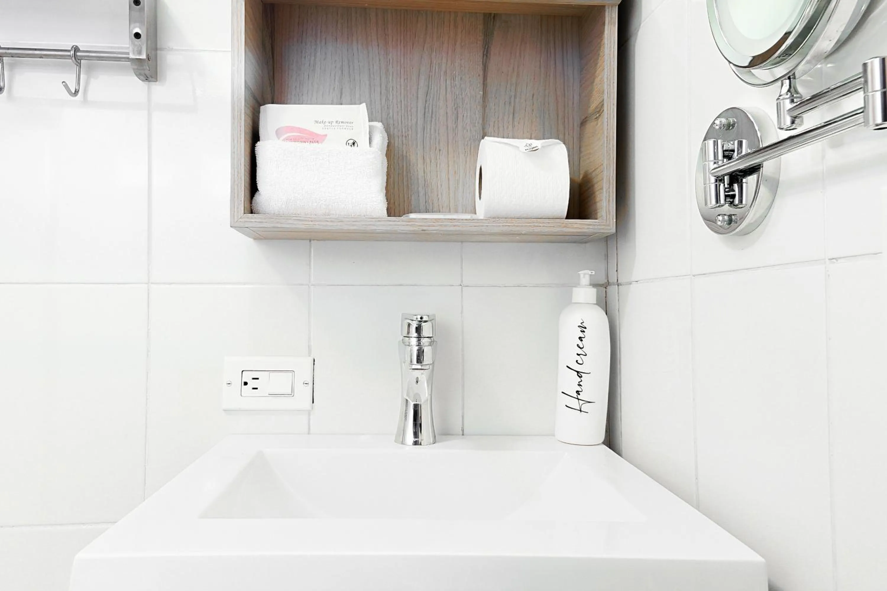 Bathroom in Maglen Resort