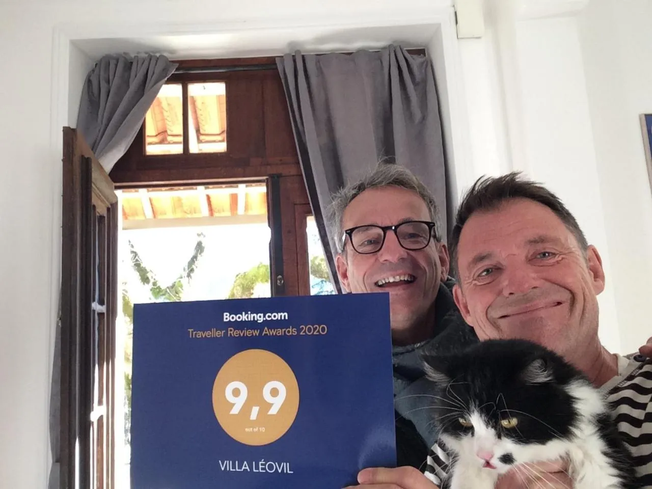 Certificate/Award in Villa Léovil