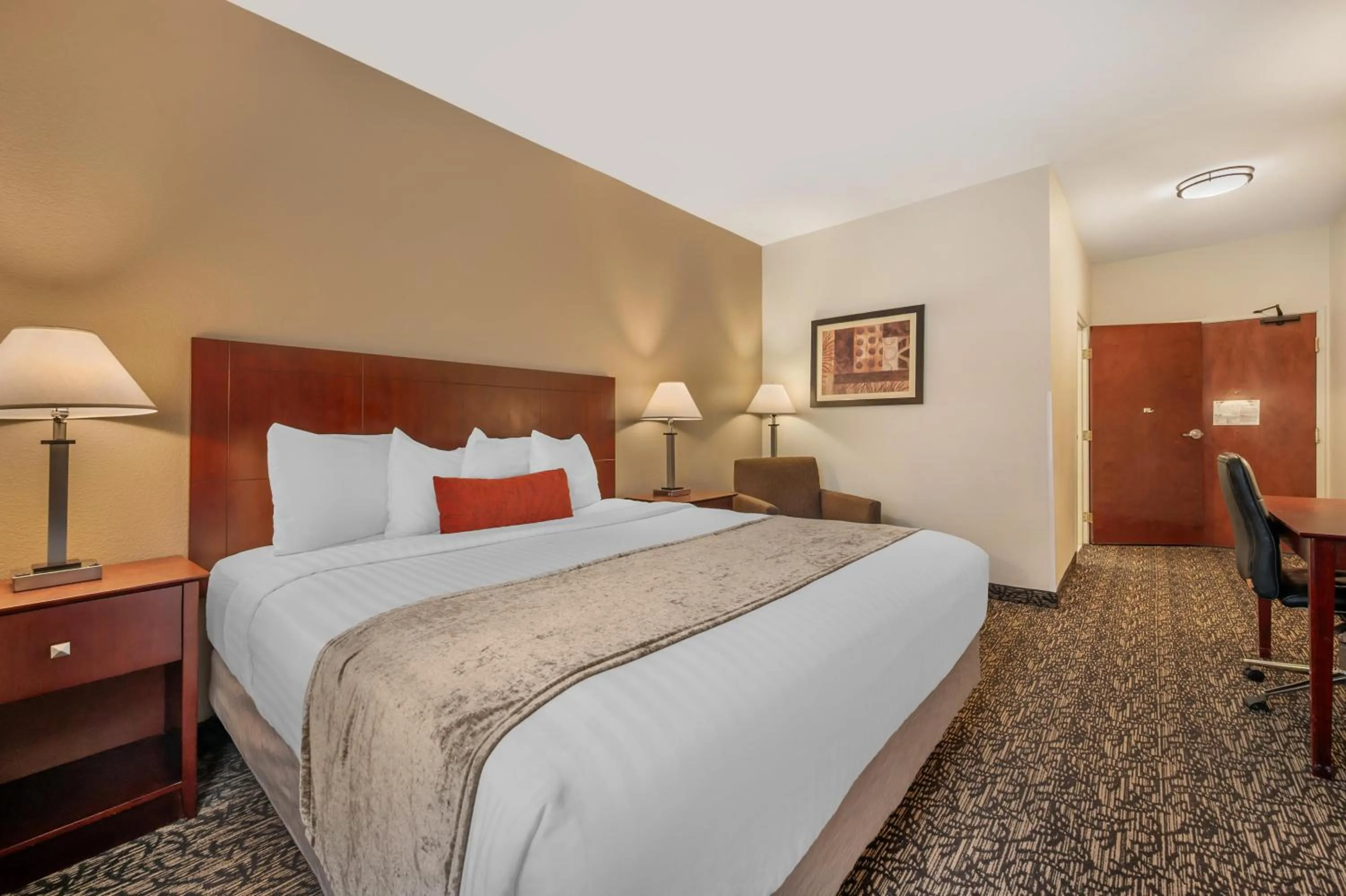 Bedroom, Bed in Best Western Plus Boulder Louisville