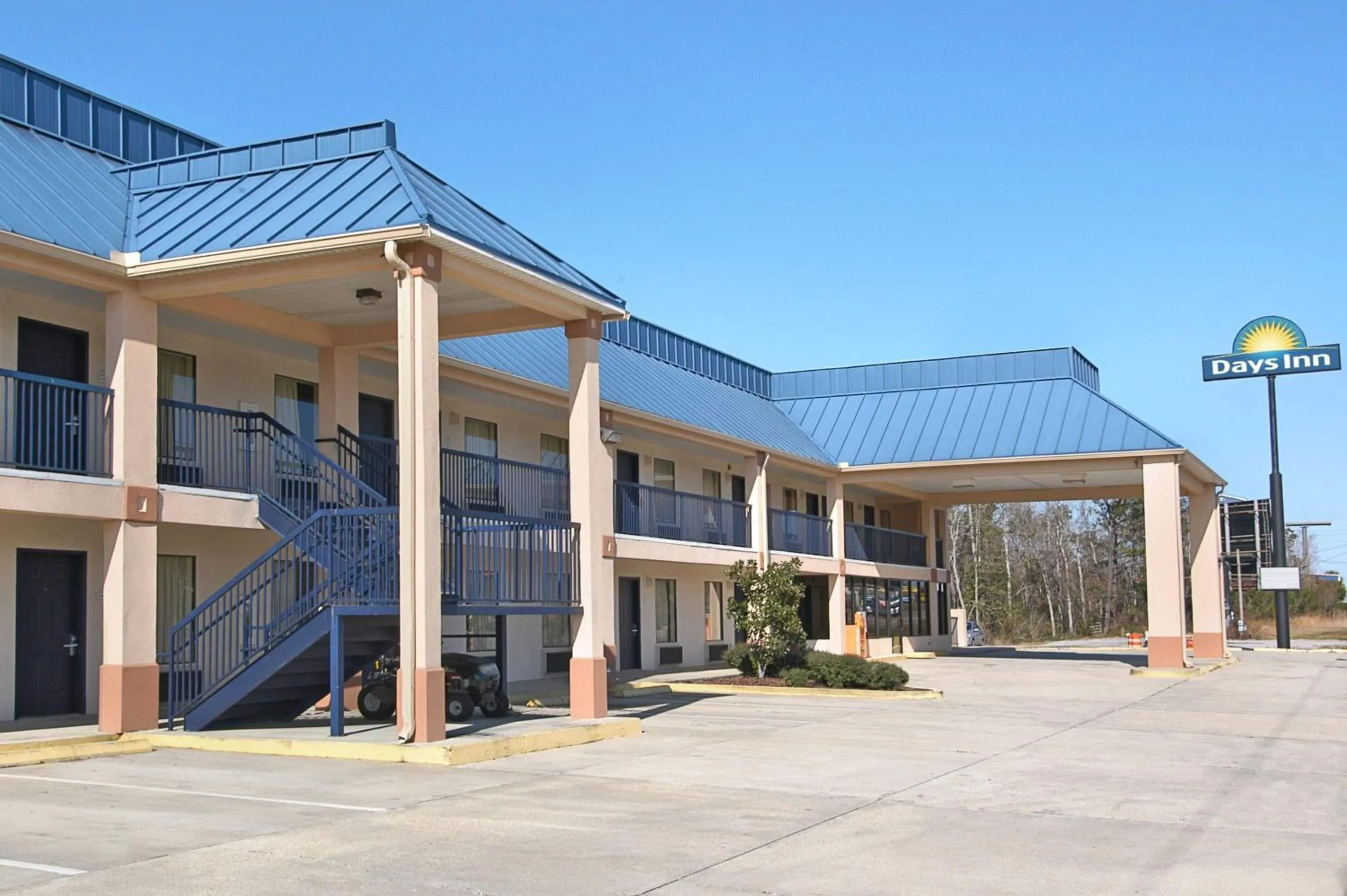 Property building in Days Inn by Wyndham Ocean Springs