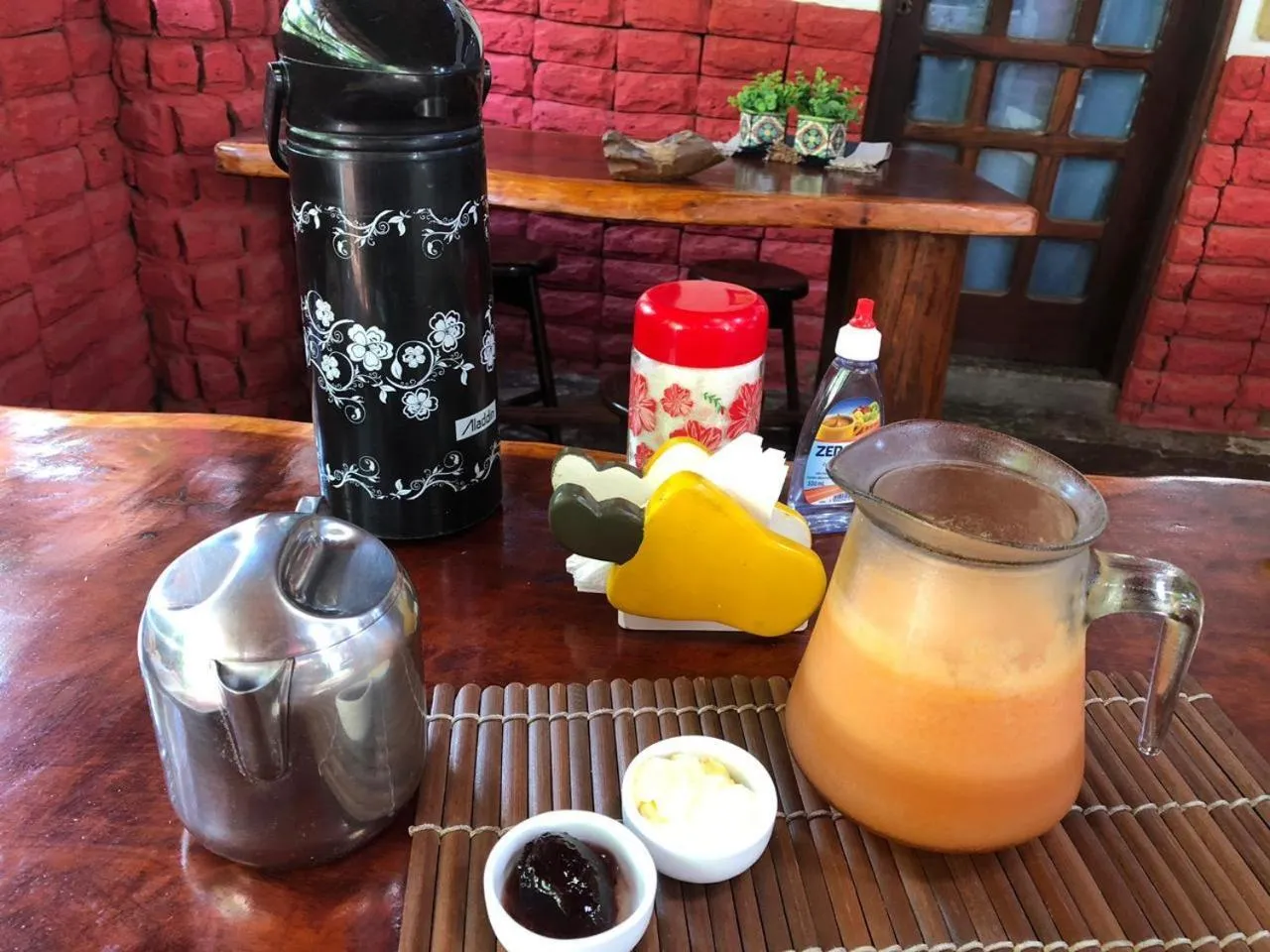 Food and drinks in Pousada E Restaurante Passart