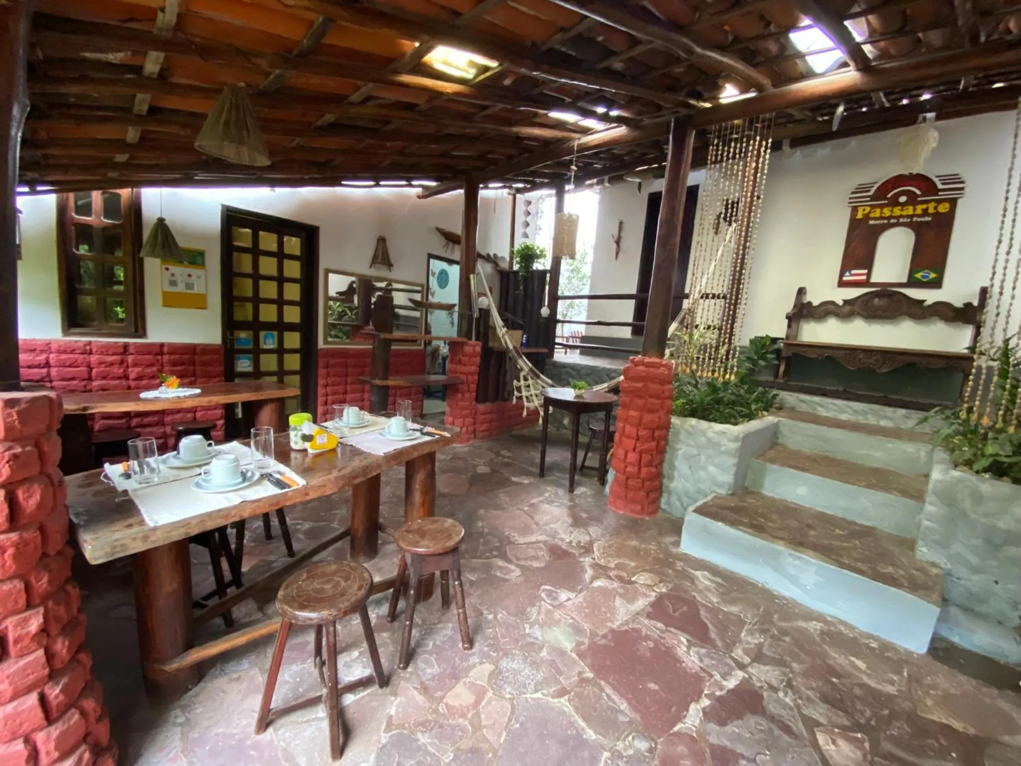 Restaurant/places to eat in Pousada E Restaurante Passart