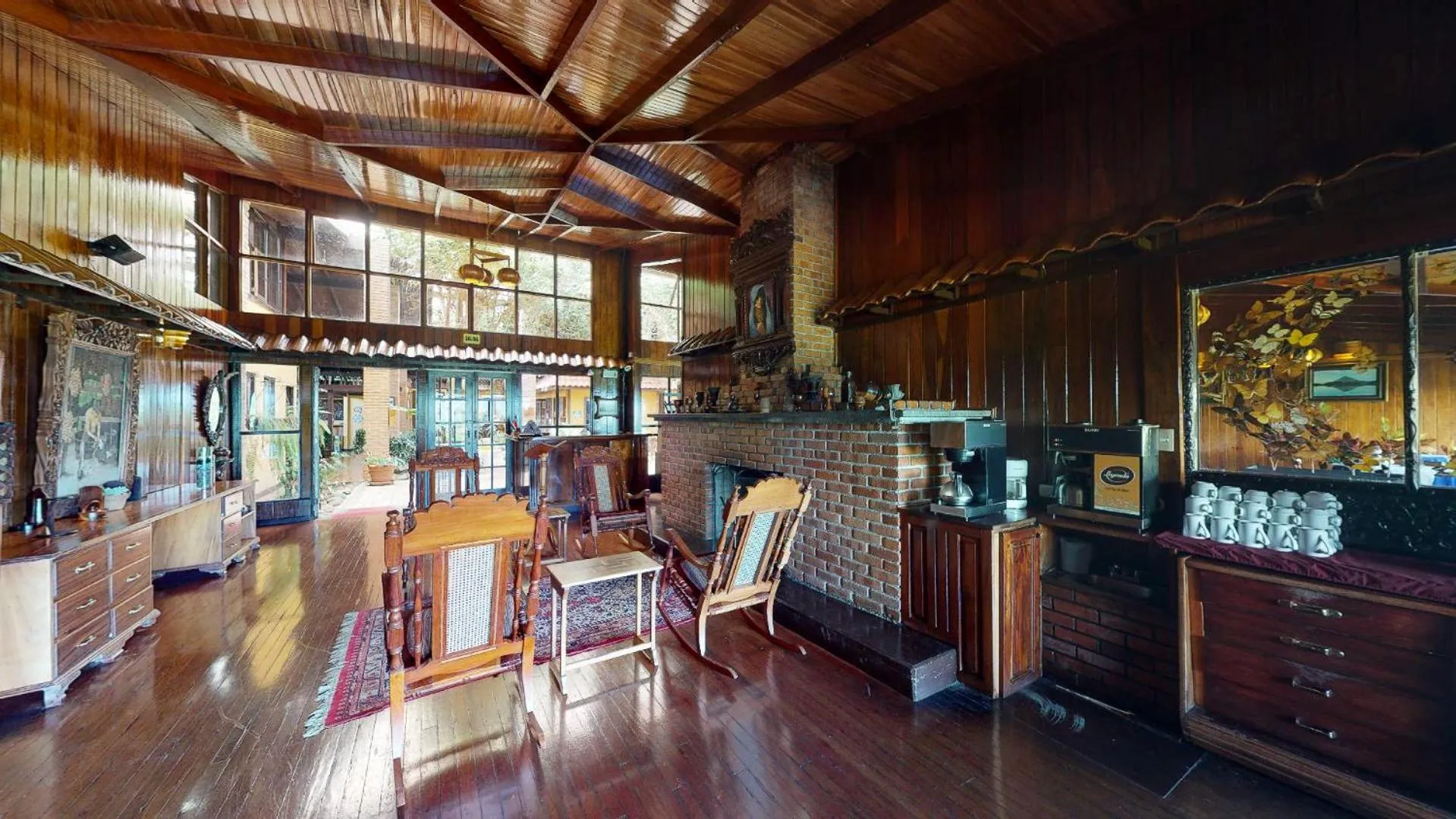 Restaurant/places to eat in Hotel Arenal Lodge