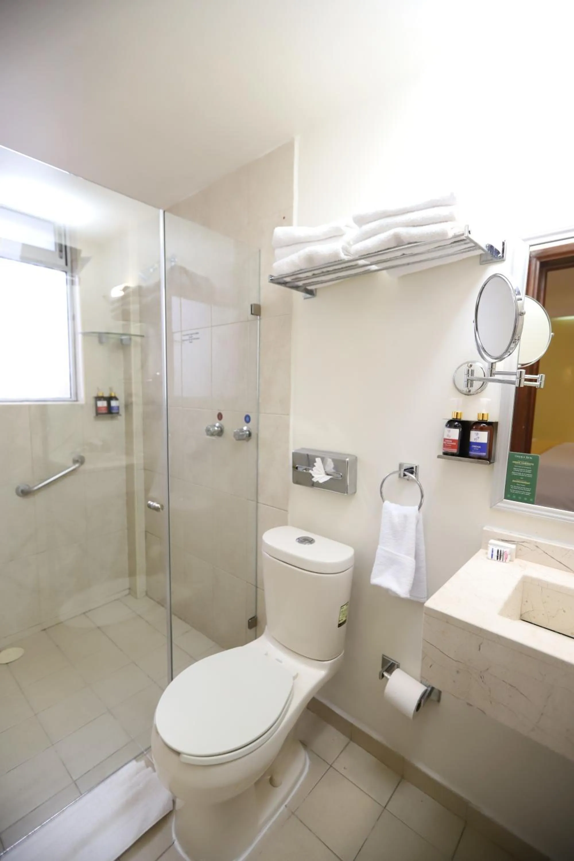 Bathroom in Hotel Oaxaca Real