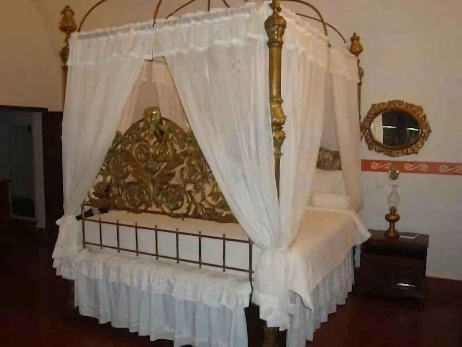 Bed in Hotel Hacienda Vista Hermosa