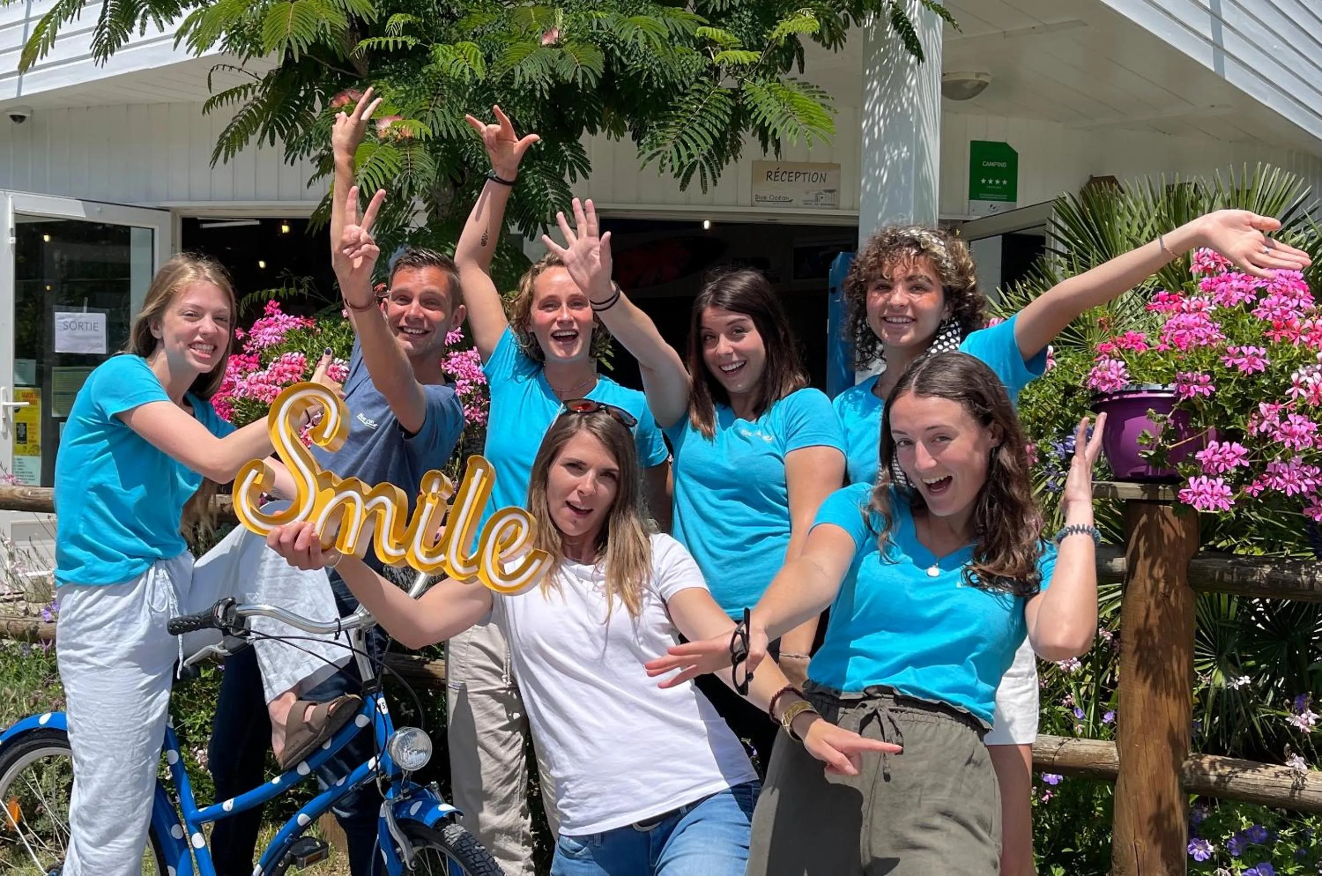 People in Espace Blue Océan