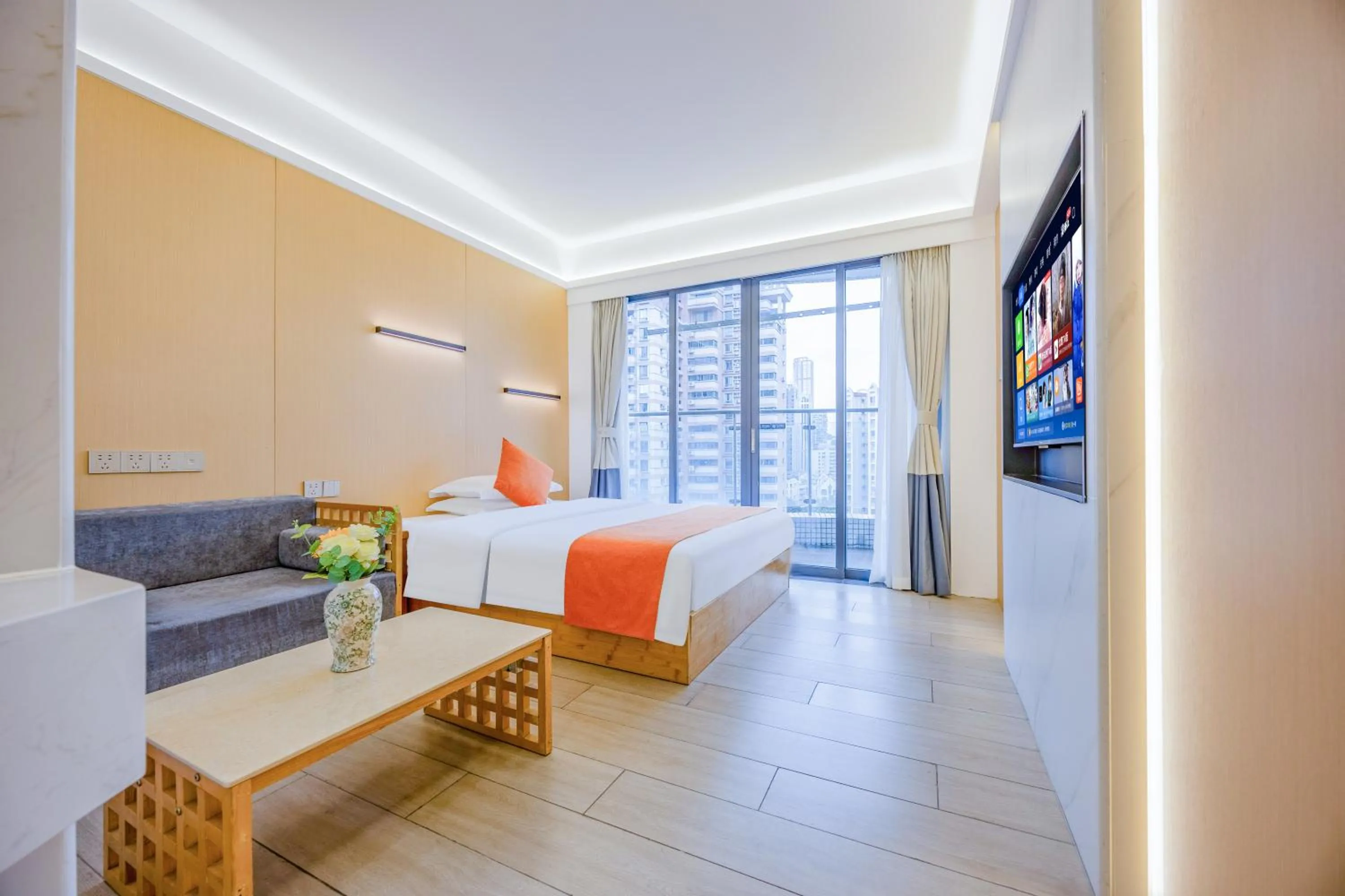 Photo of the whole room, Bed in Guangzhou Timmy Hotel