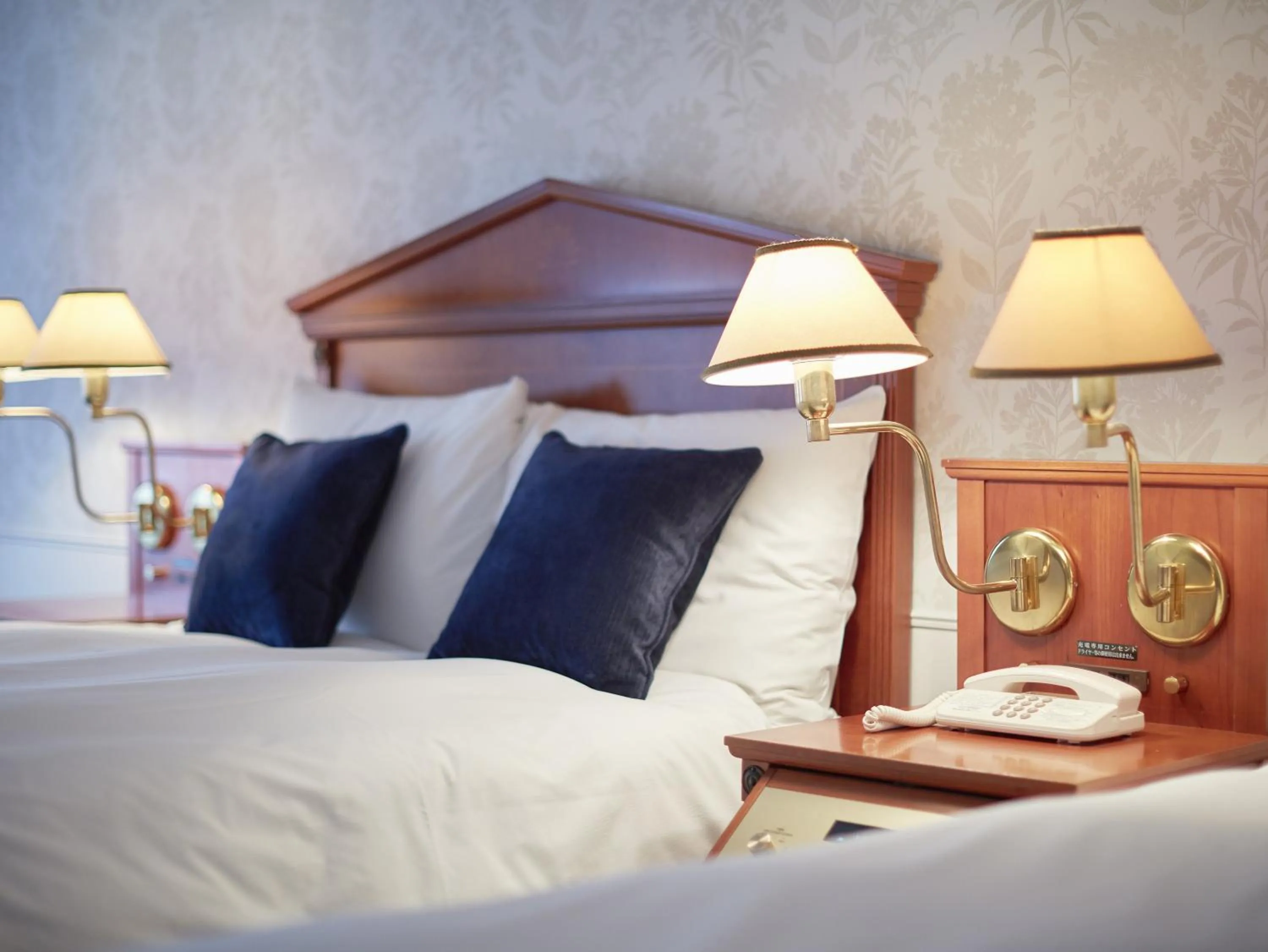 Photo of the whole room, Bed in Hotel Amsterdam Huis Ten Bosch