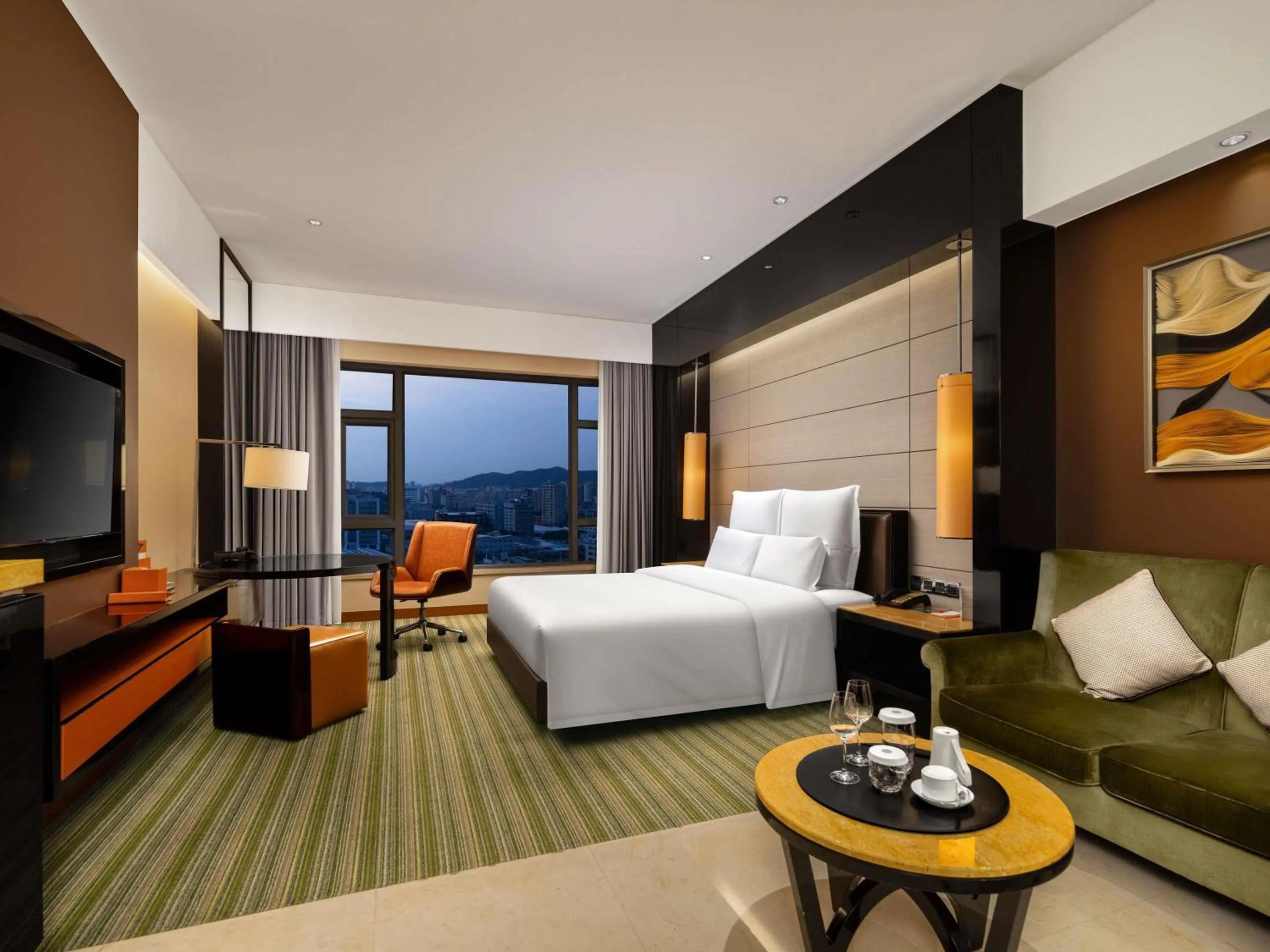Bedroom, Bed in Pullman Dongguan Changan
