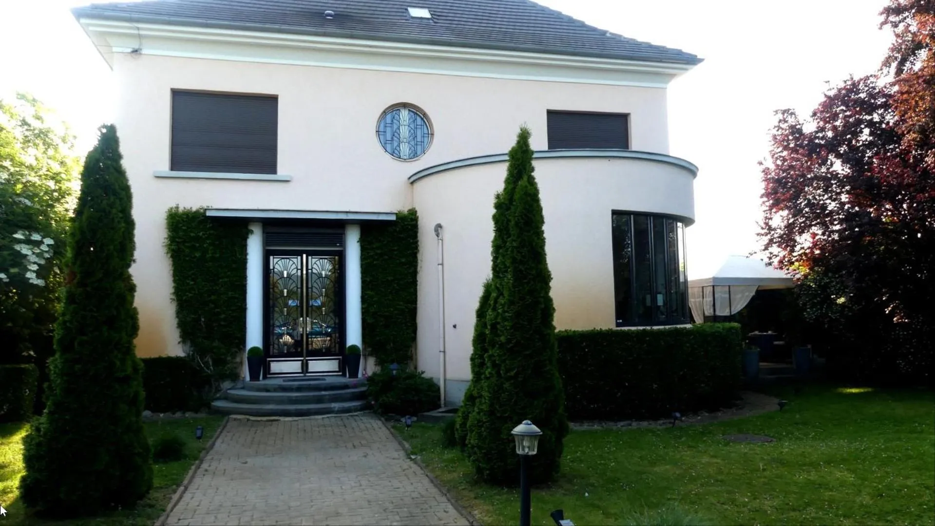 Property building in B&B "Villa Fink"