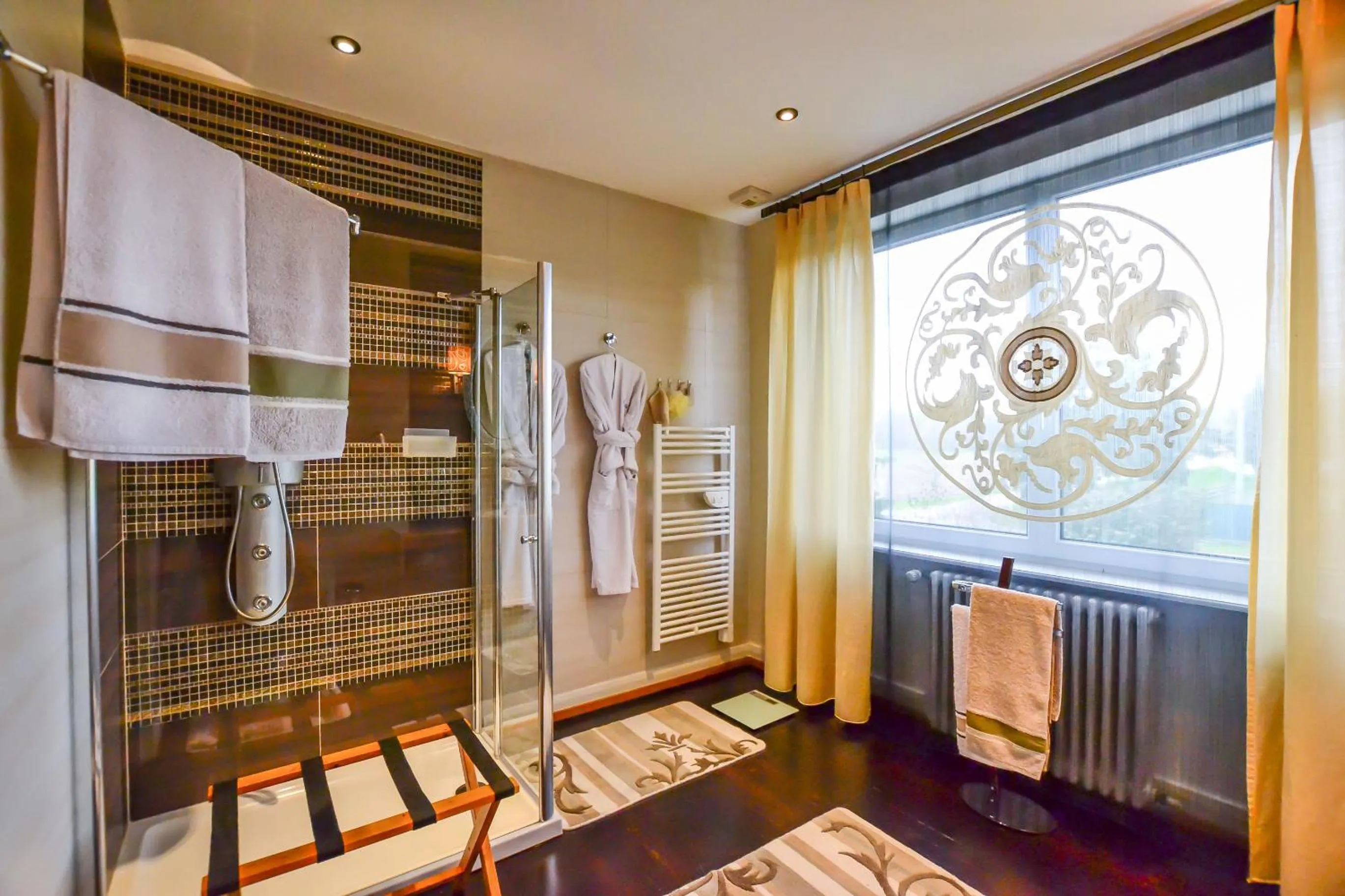 Shower in B&B "Villa Fink"