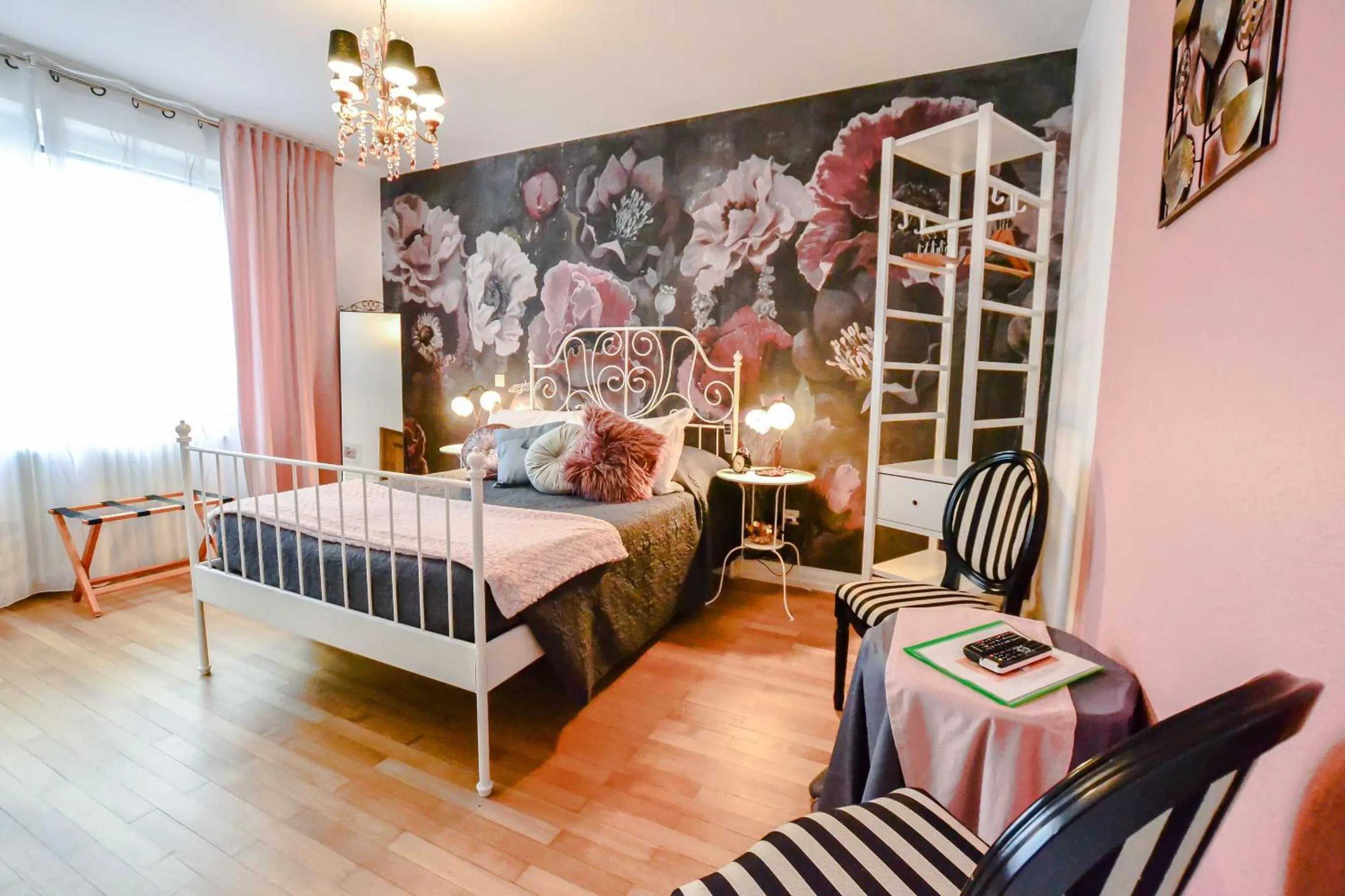 Photo of the whole room, Bed in B&B "Villa Fink"