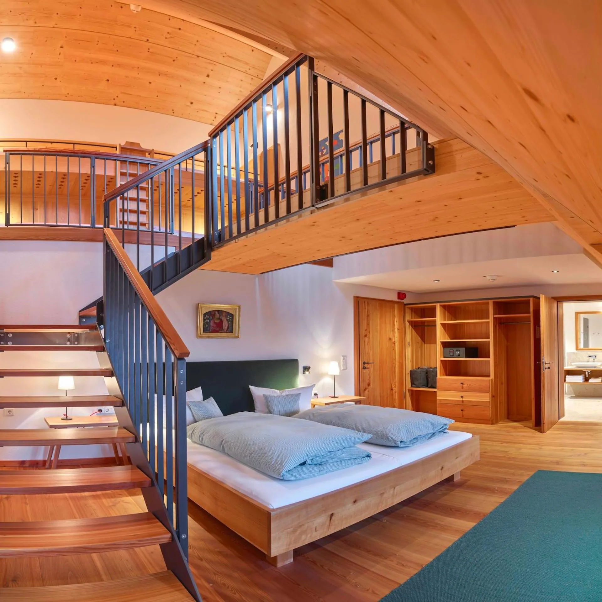 Bed in Romantik Hotel Zum Klosterbräu