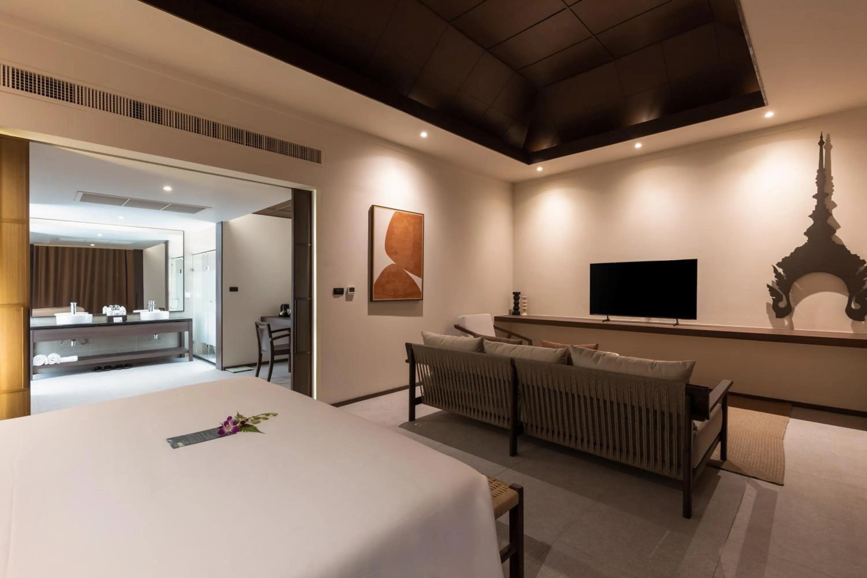 TV and multimedia, Bed in ananea Beyond Khaolak