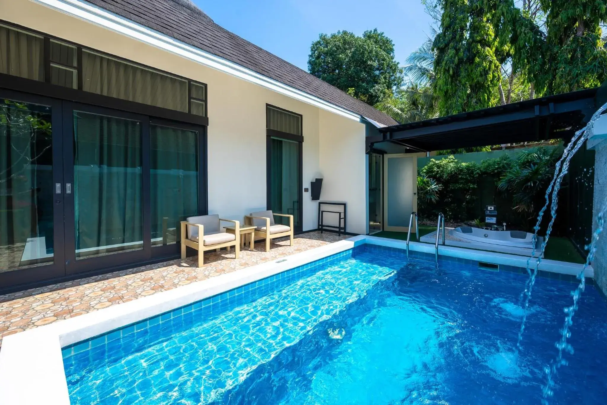 Pool Villa in Mercure Koh Chang Hideaway Pool Villa in Mercure Koh Chang Hideaway