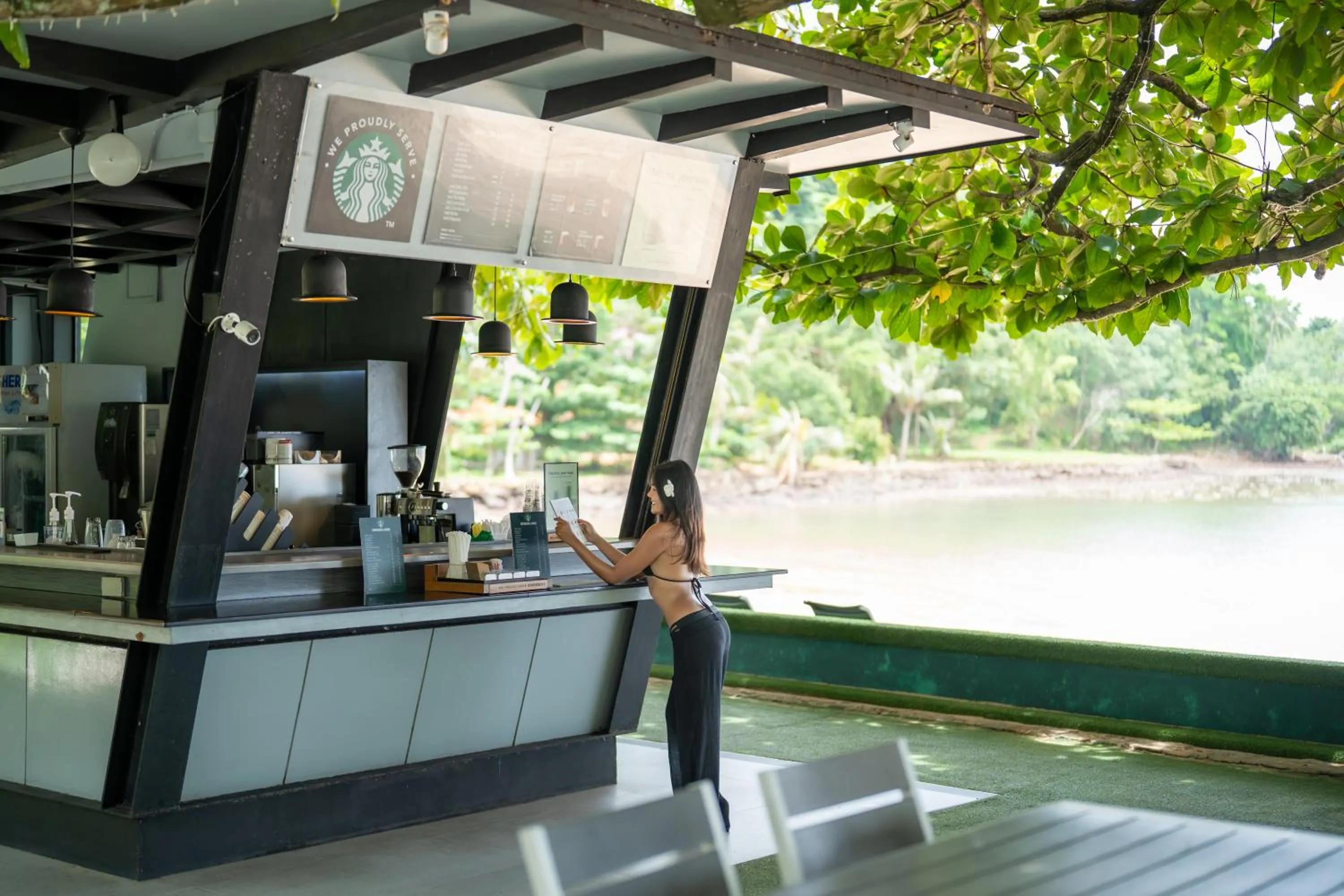 Restaurant/places to eat in Mercure Koh Chang Hideaway