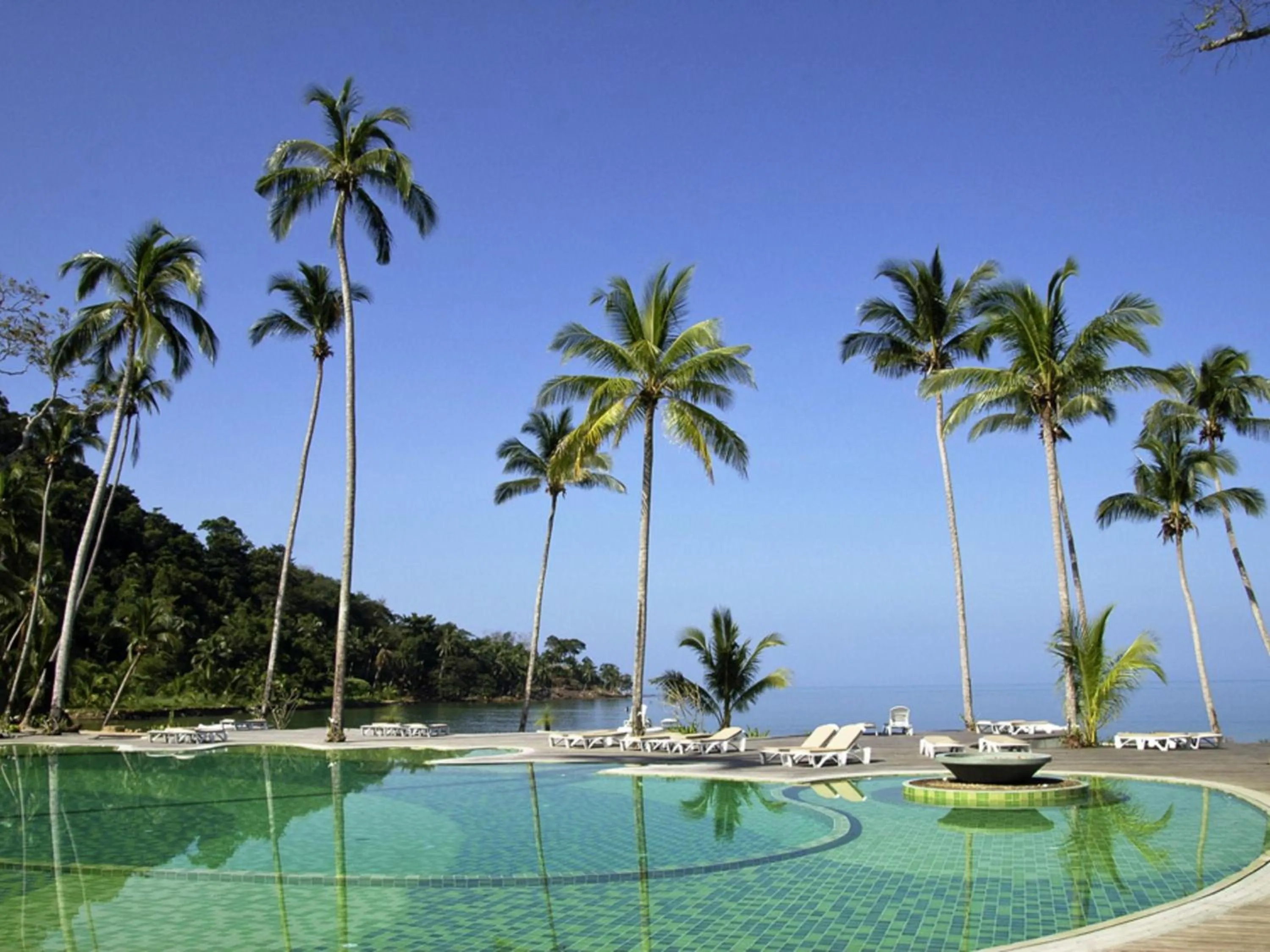 Property building in Mercure Koh Chang Hideaway