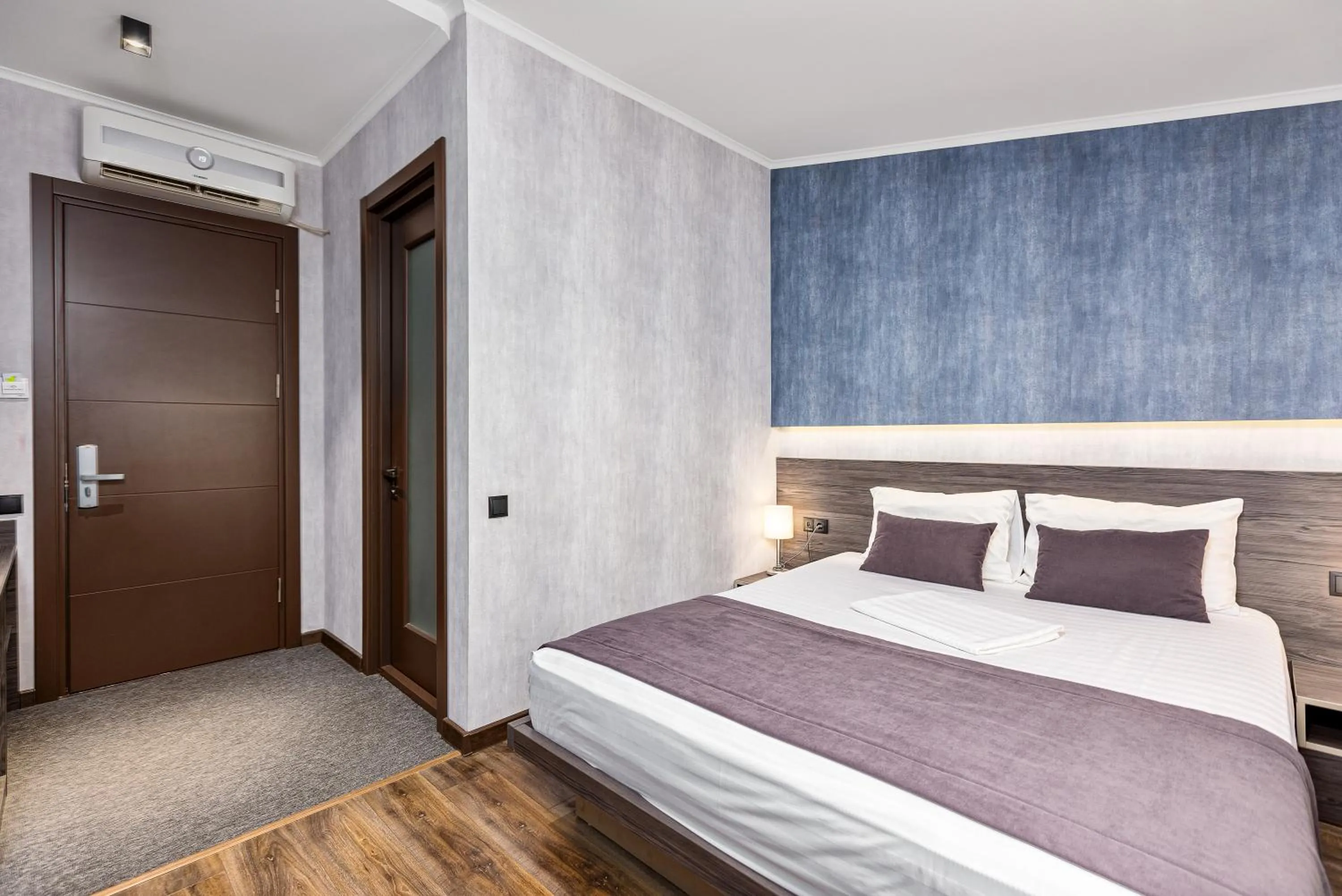 Bedroom in Kope Palace