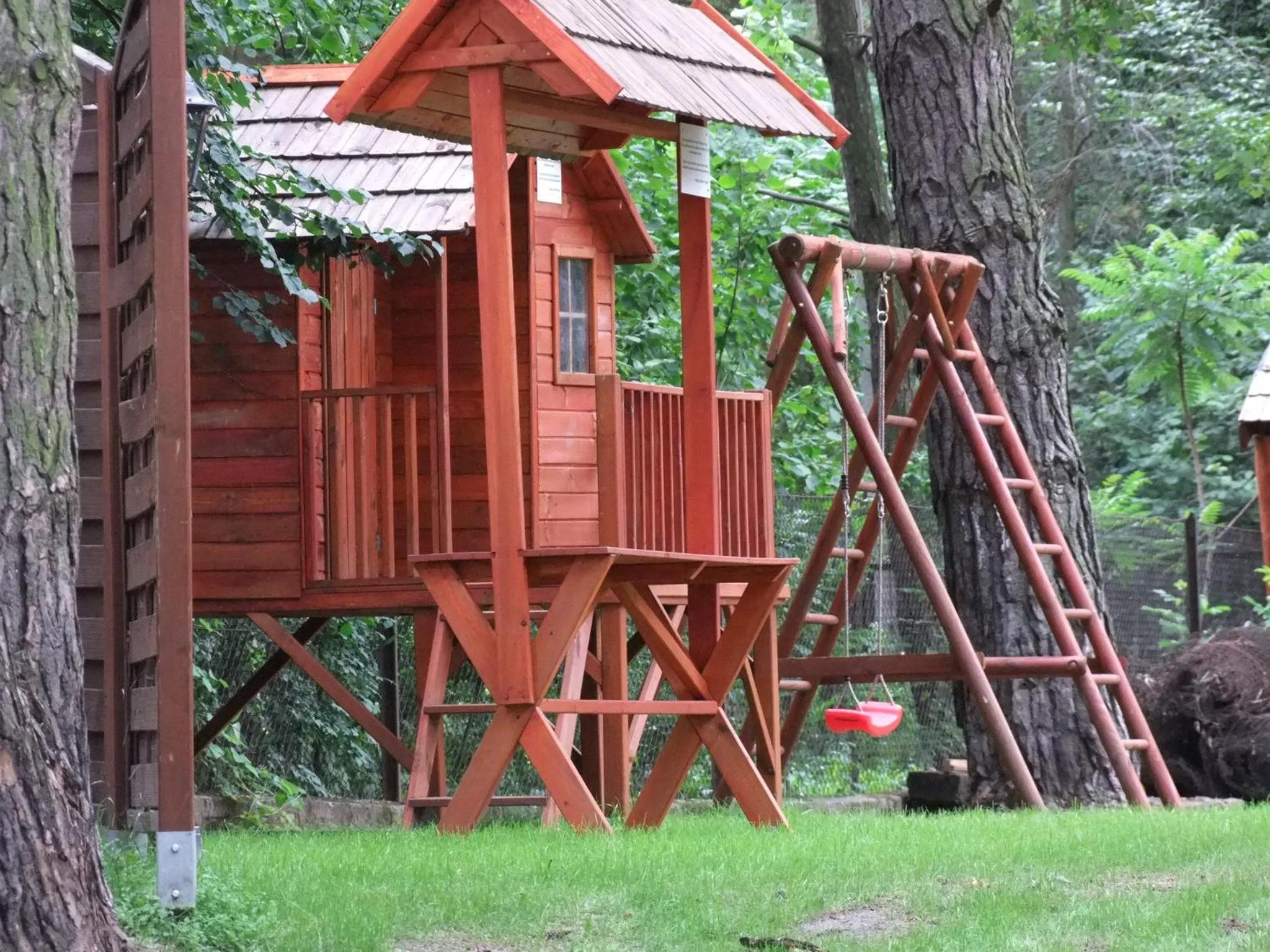 Restaurant/places to eat in Hotel LUKA