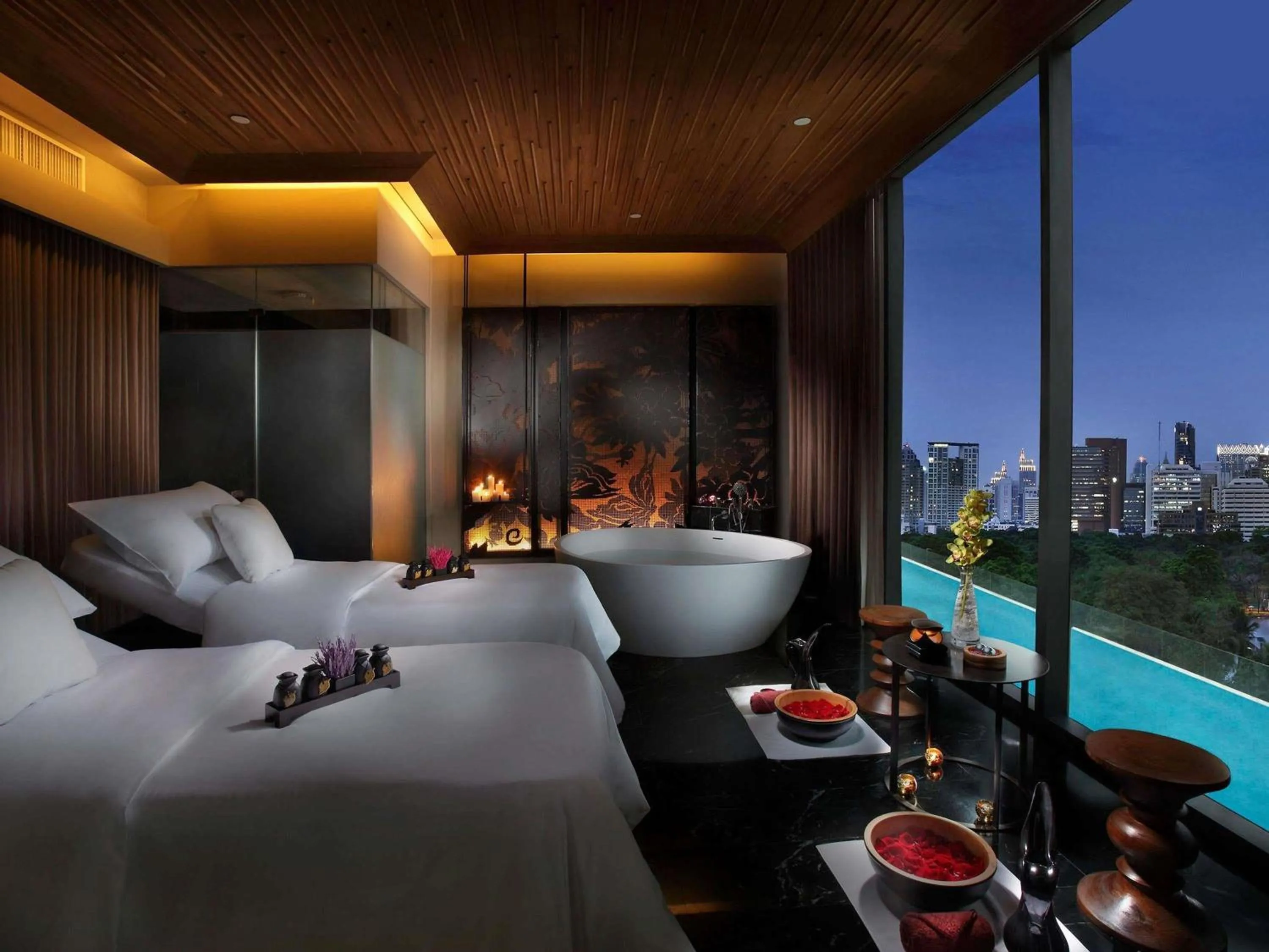 Spa and wellness centre/facilities, Bed in SO/ Bangkok
