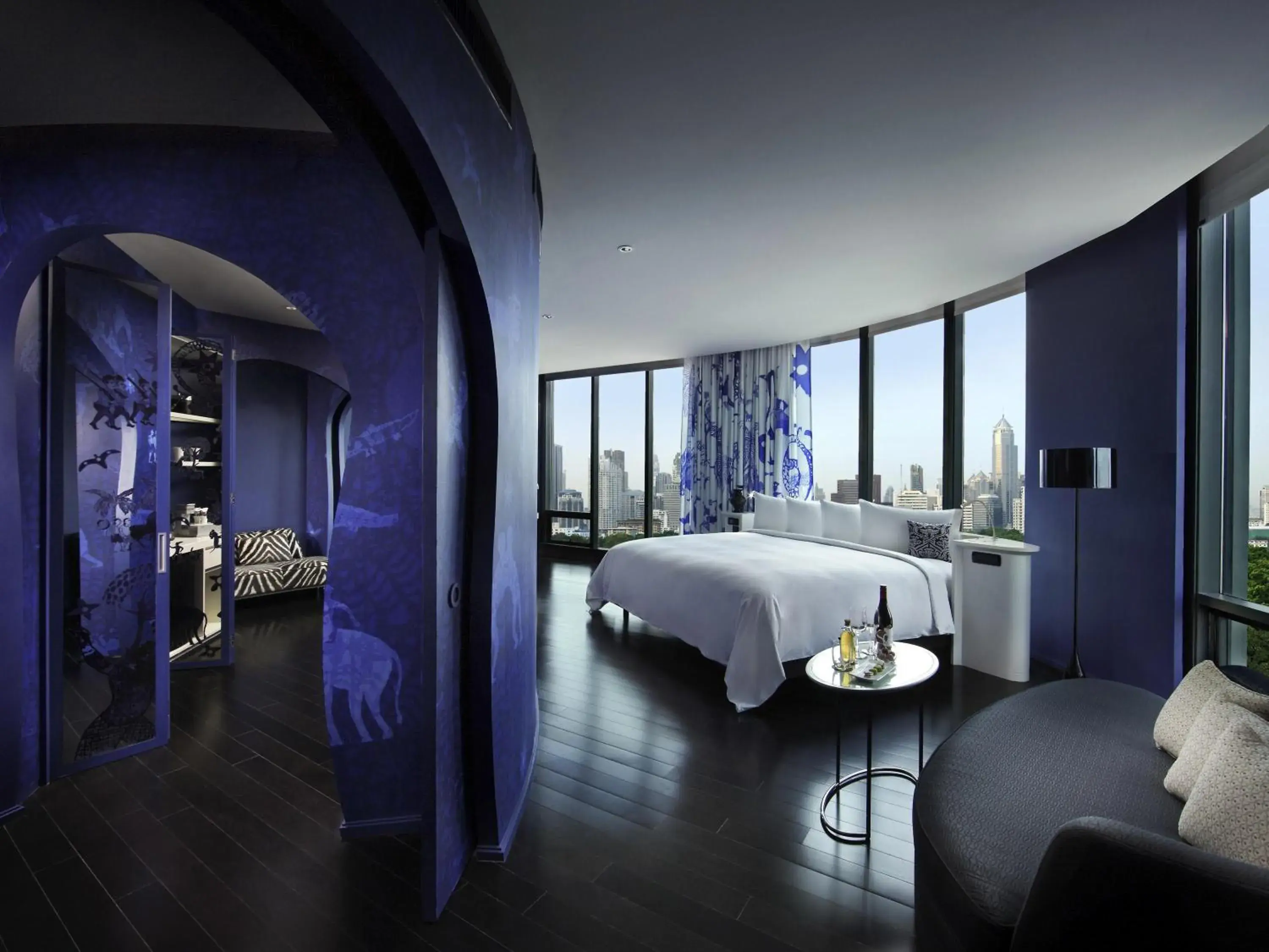 SO Suite with Executive Lounge Benefits in SO/ Bangkok SO Suite with Executive Lounge Benefits in SO/ Bangkok