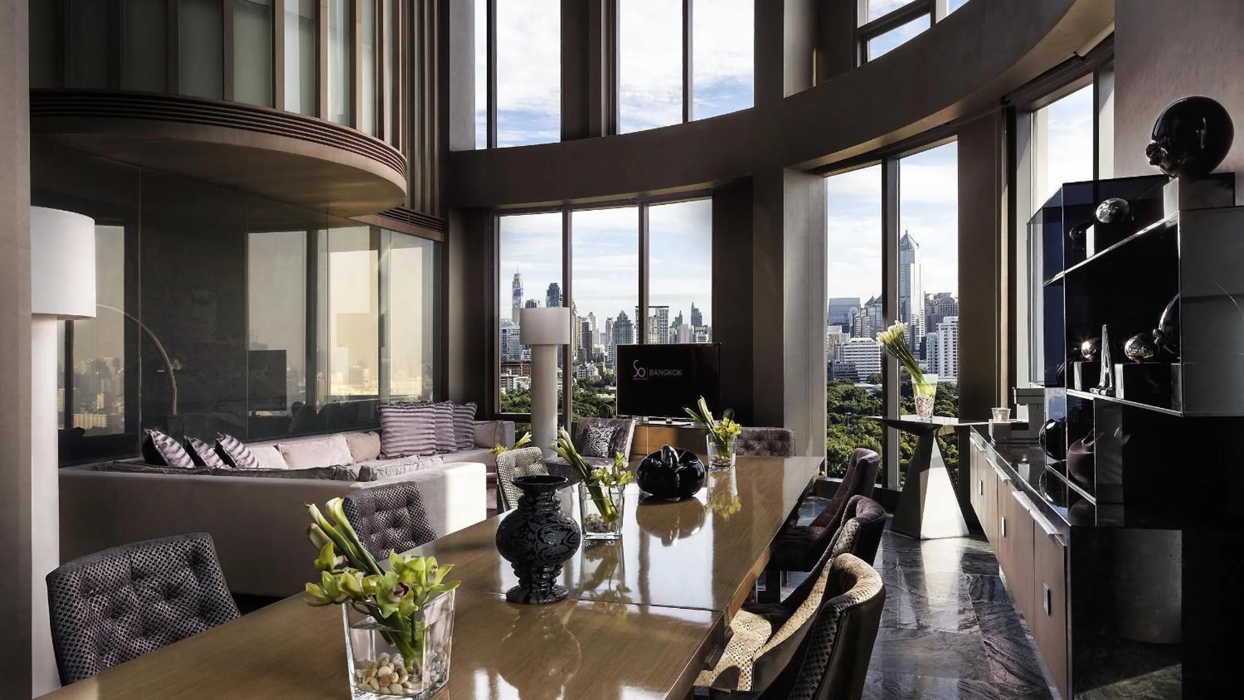 Photo of the whole room in SO/ Bangkok