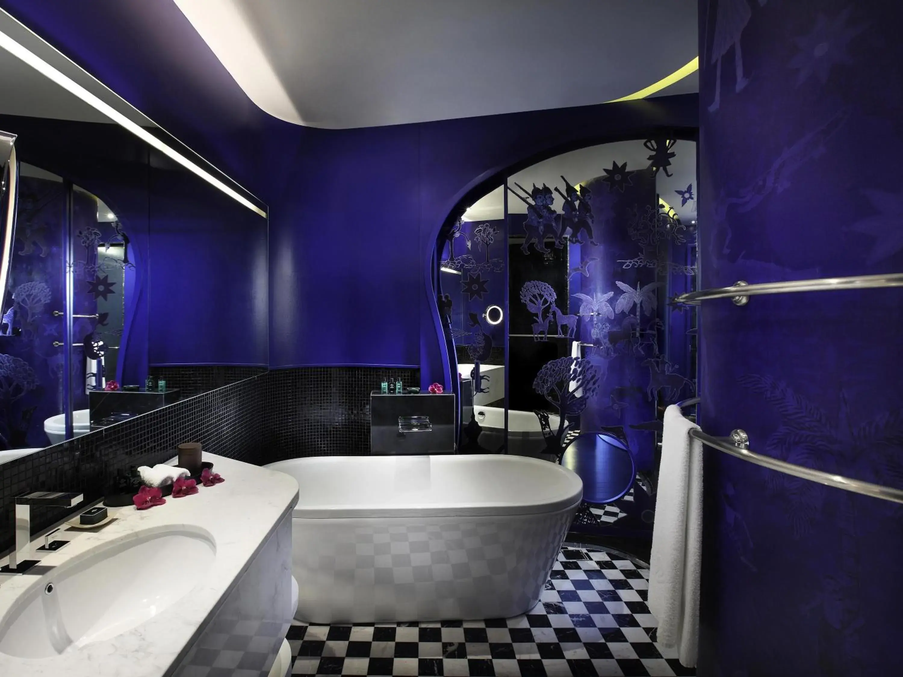 SO Club Double Room with Park View and Executive Lounge Benefits in SO/ Bangkok SO Club Double Room with Park View and Executive Lounge Benefits in SO/ Bangkok