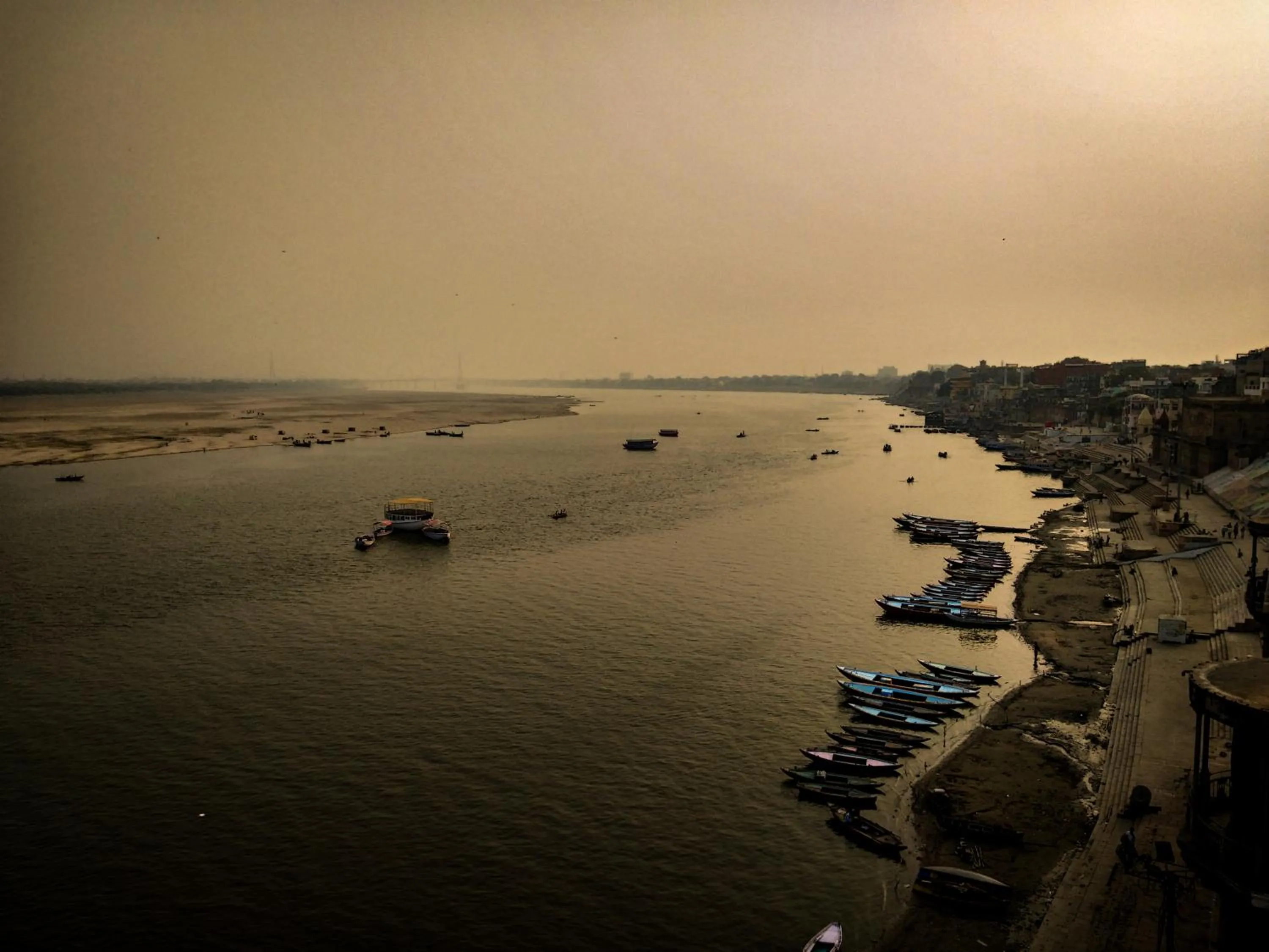 Dwivedi Hotels Palace On Steps