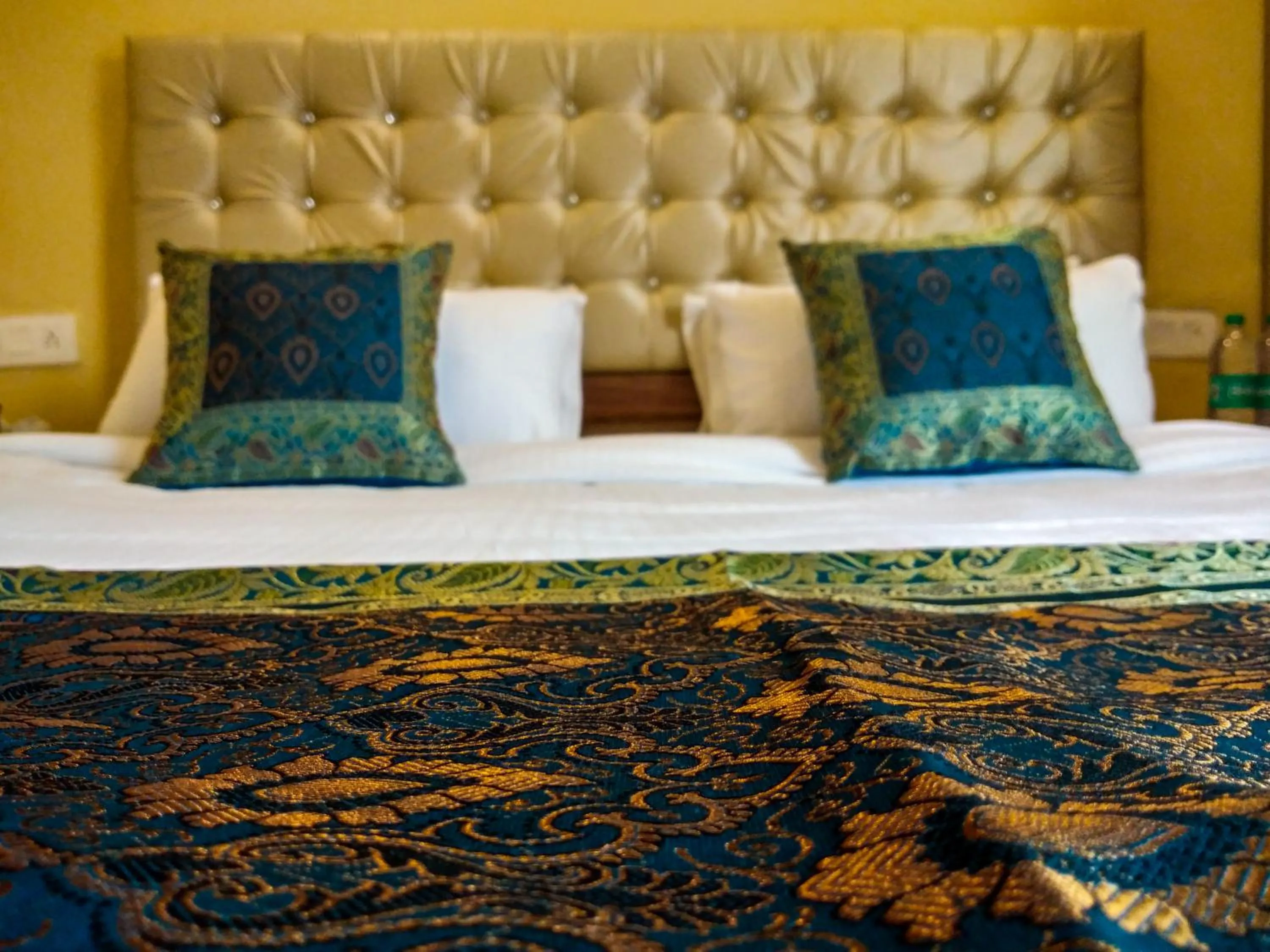 Bed in Dwivedi Hotels Palace On Steps