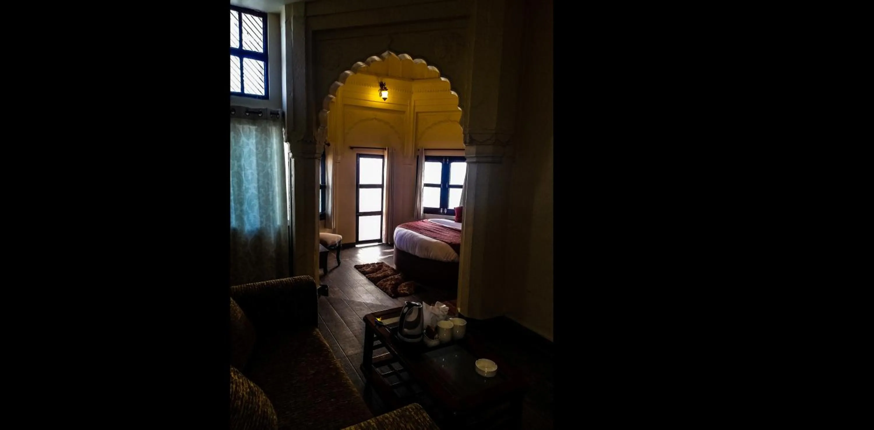 Bed in Dwivedi Hotels Palace On Steps