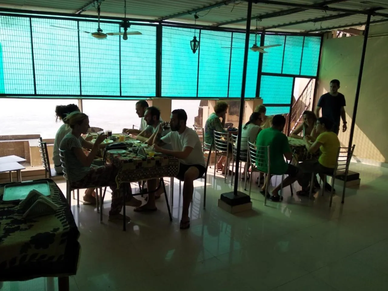 Restaurant/places to eat in Dwivedi Hotels Palace On Steps