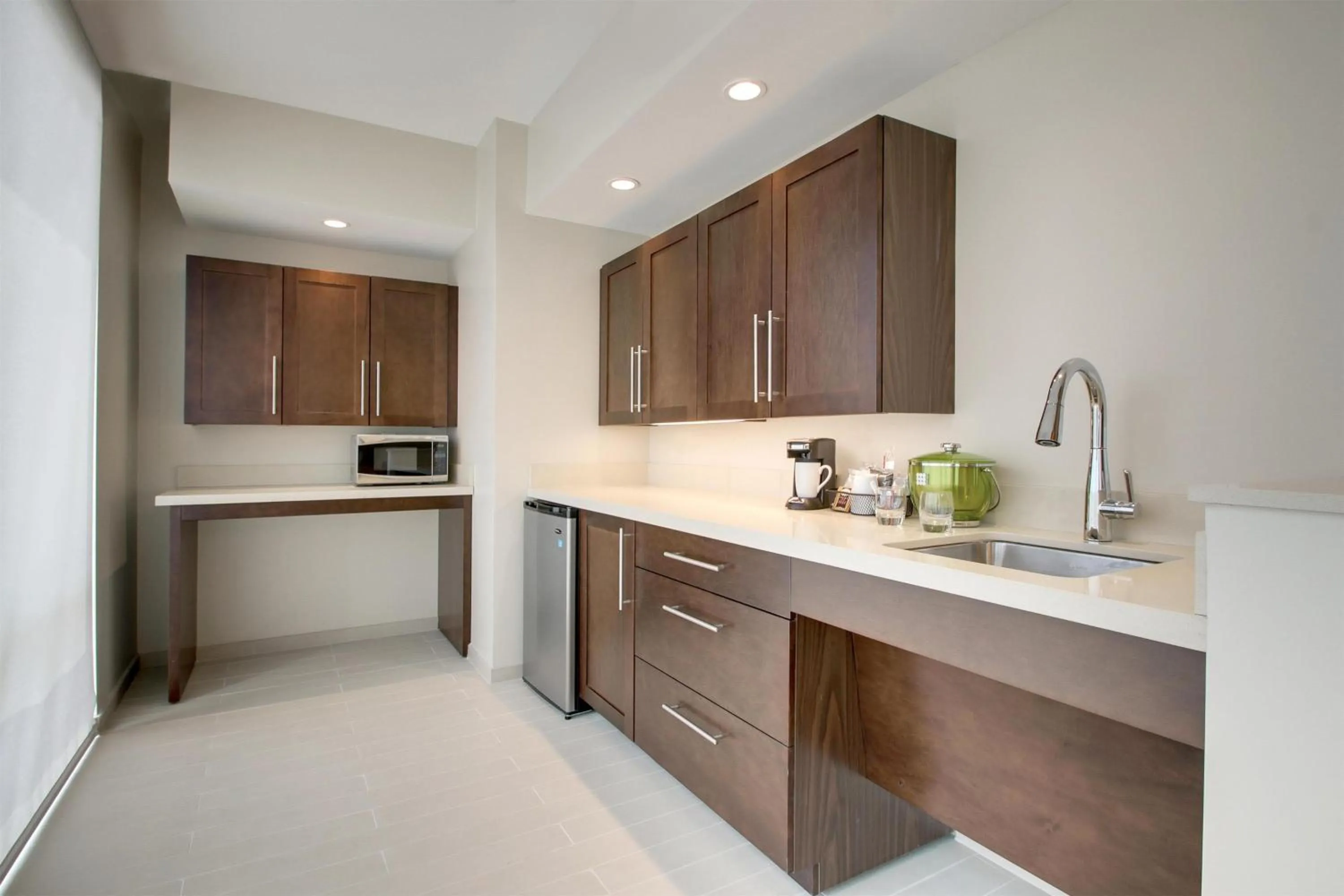 Kitchen or kitchenette in Hyatt Place Milwaukee Downtown