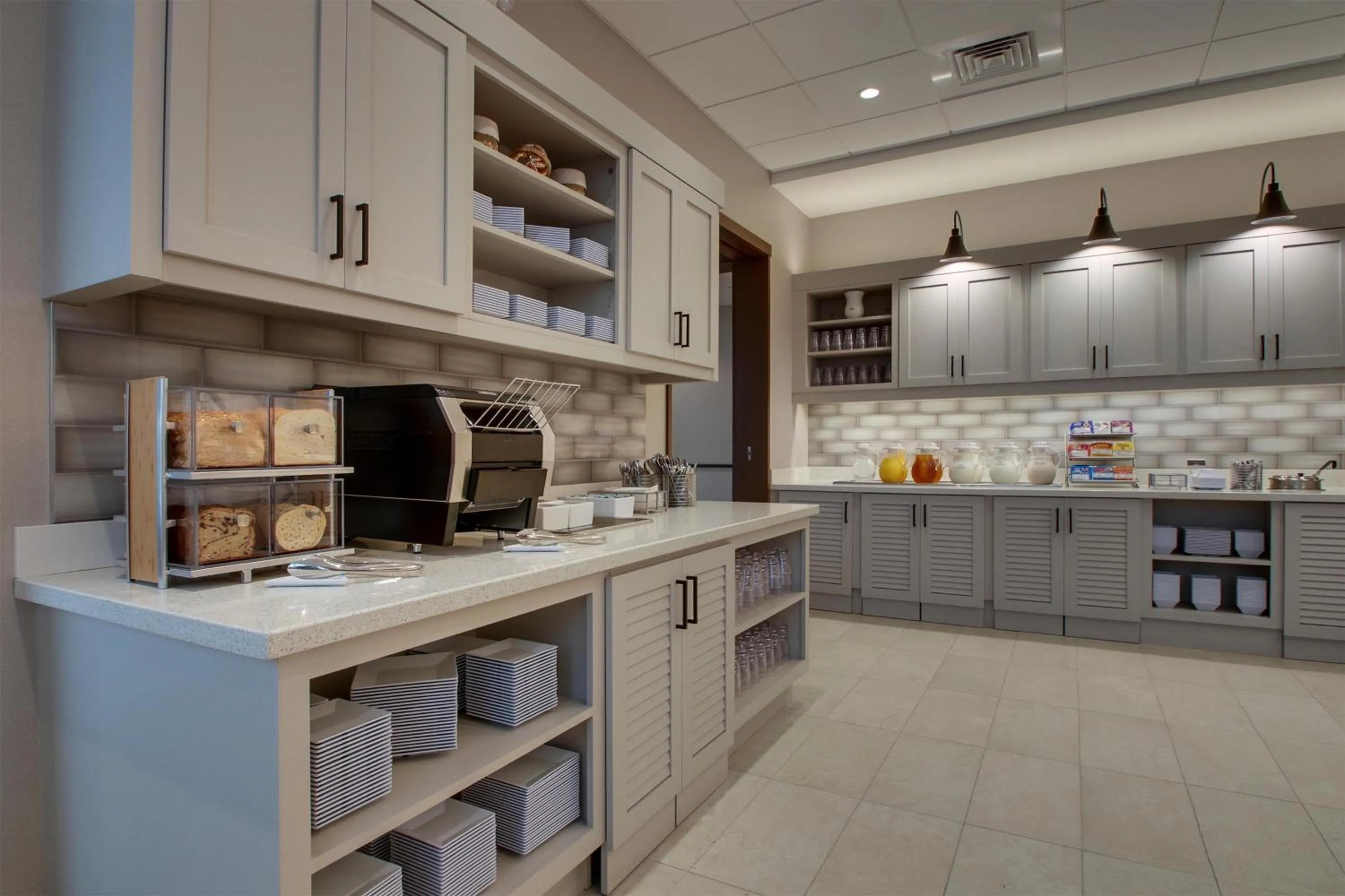 Breakfast in Hyatt Place Milwaukee Downtown