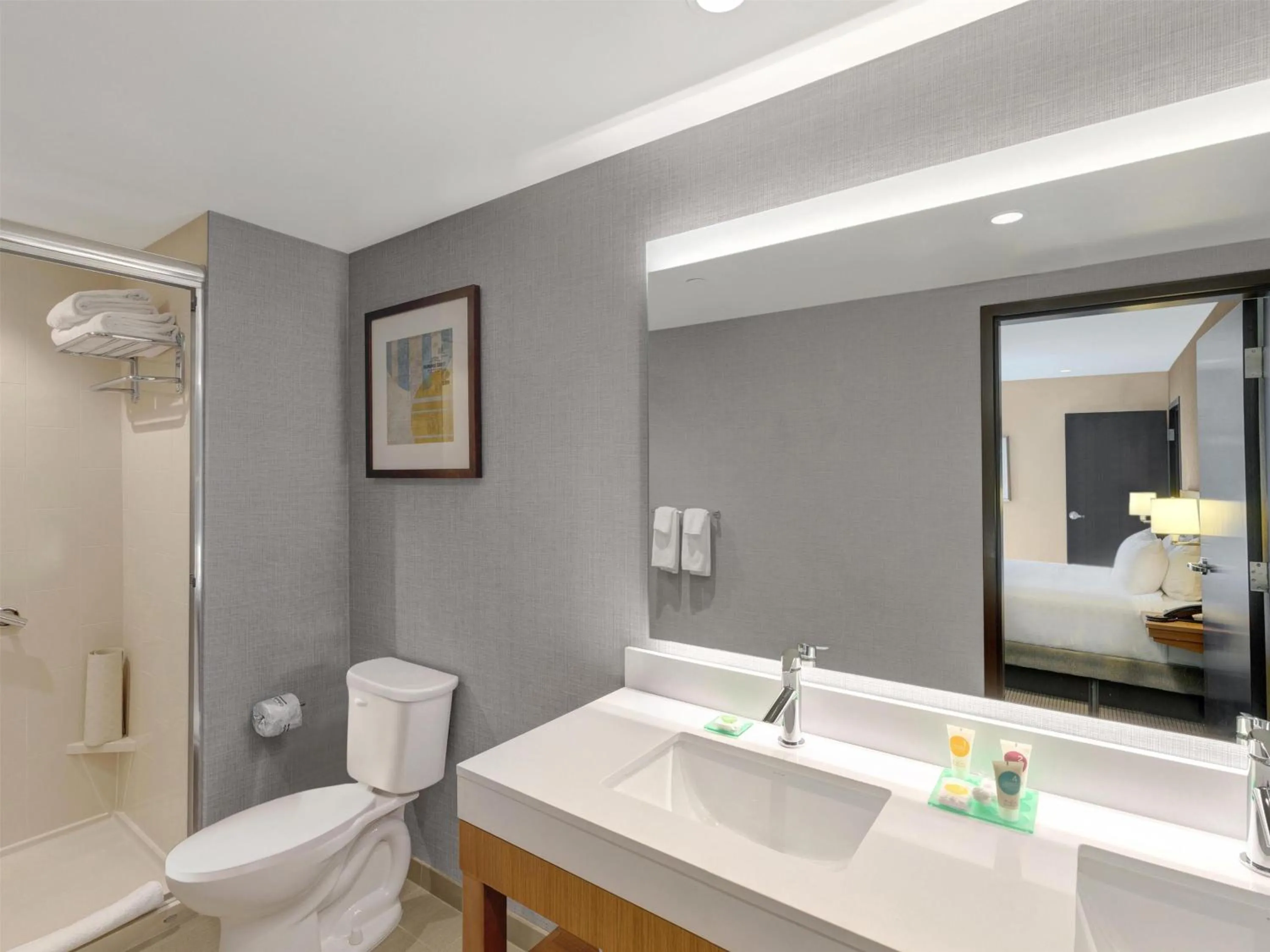 Bathroom in Hyatt Place Milwaukee Downtown