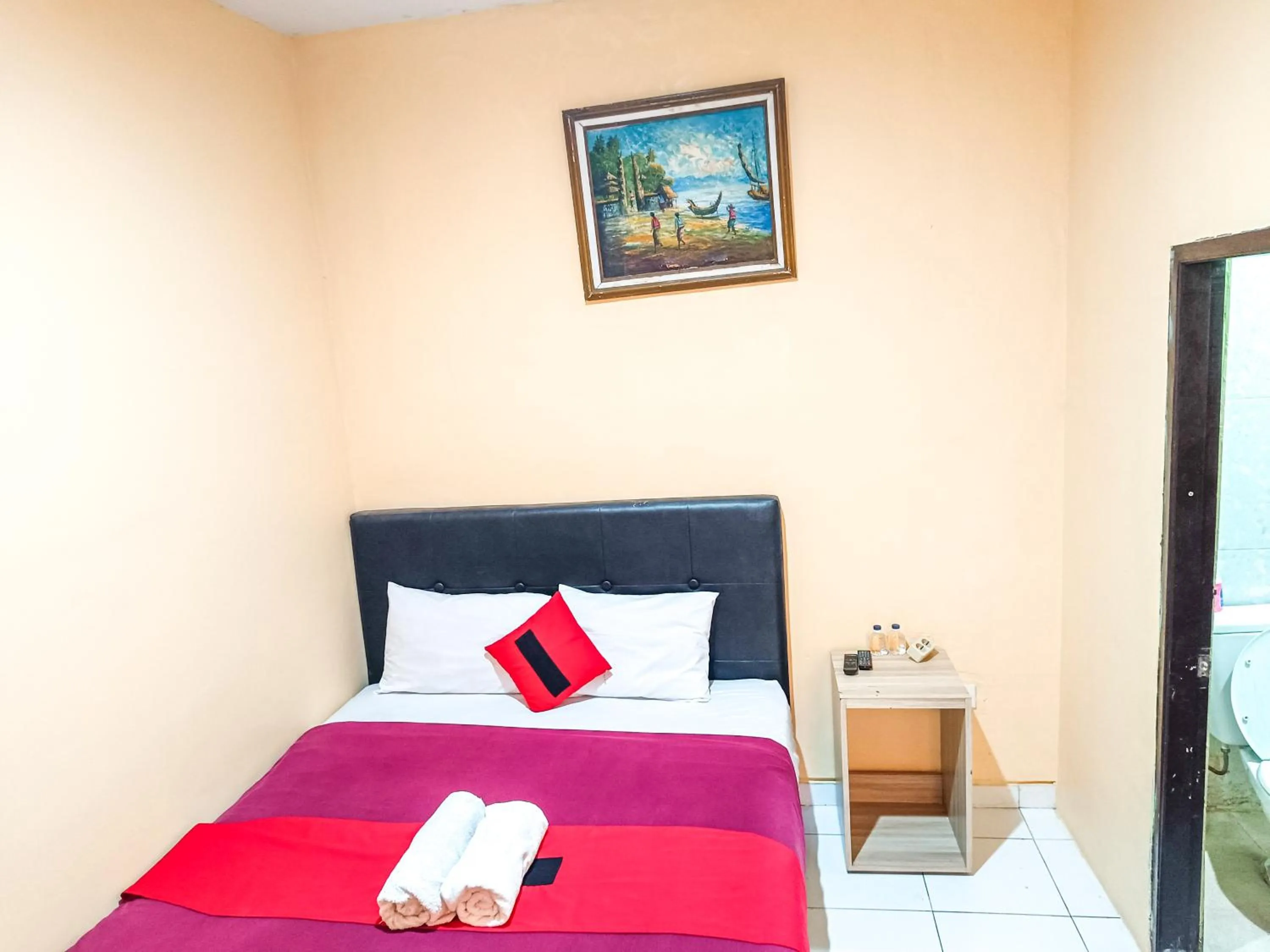 Bed in The Legian 777