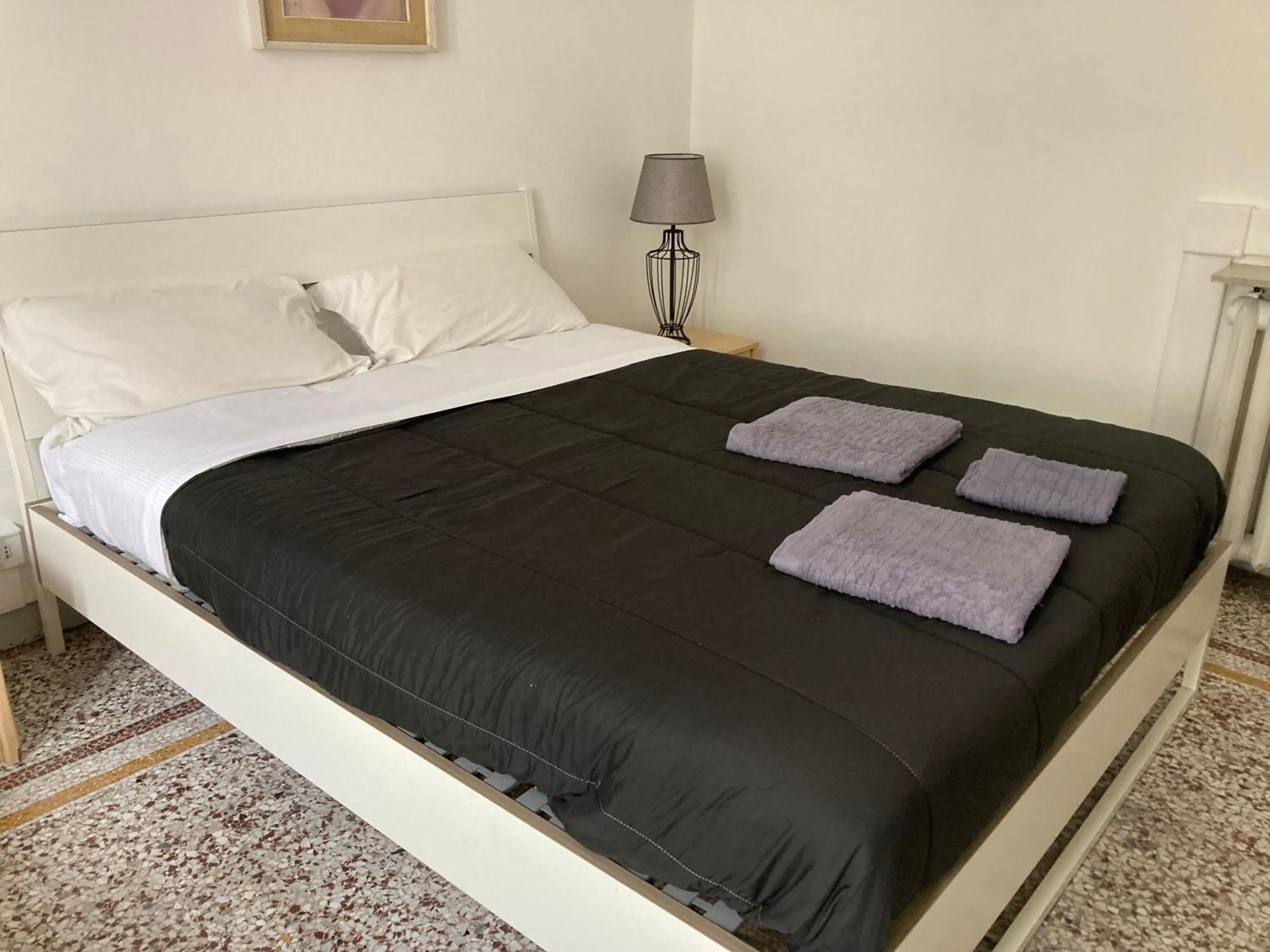 Bed in Guest House Roma