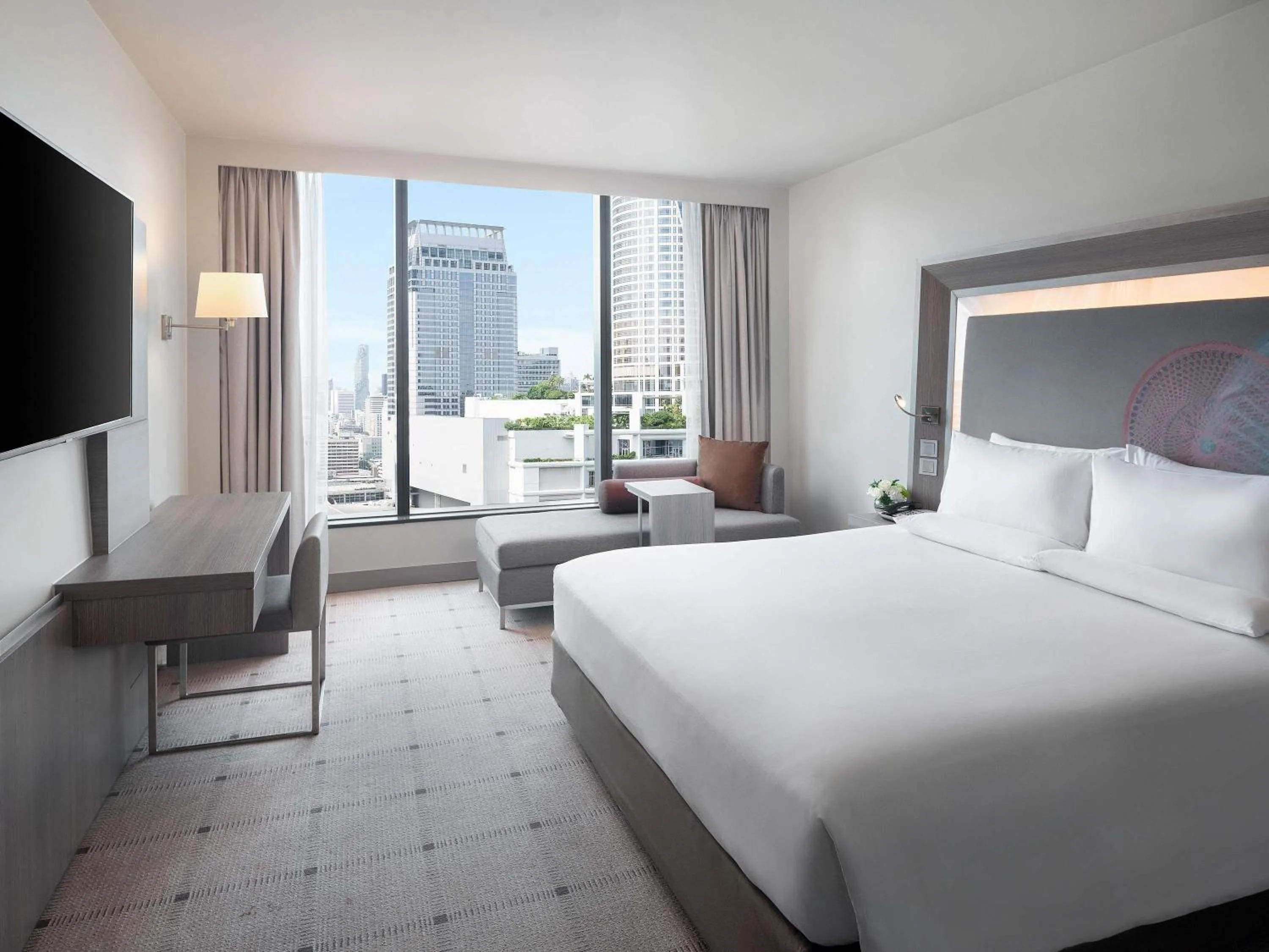 Bedroom, Bed in Novotel Bangkok Platinum Pratunam