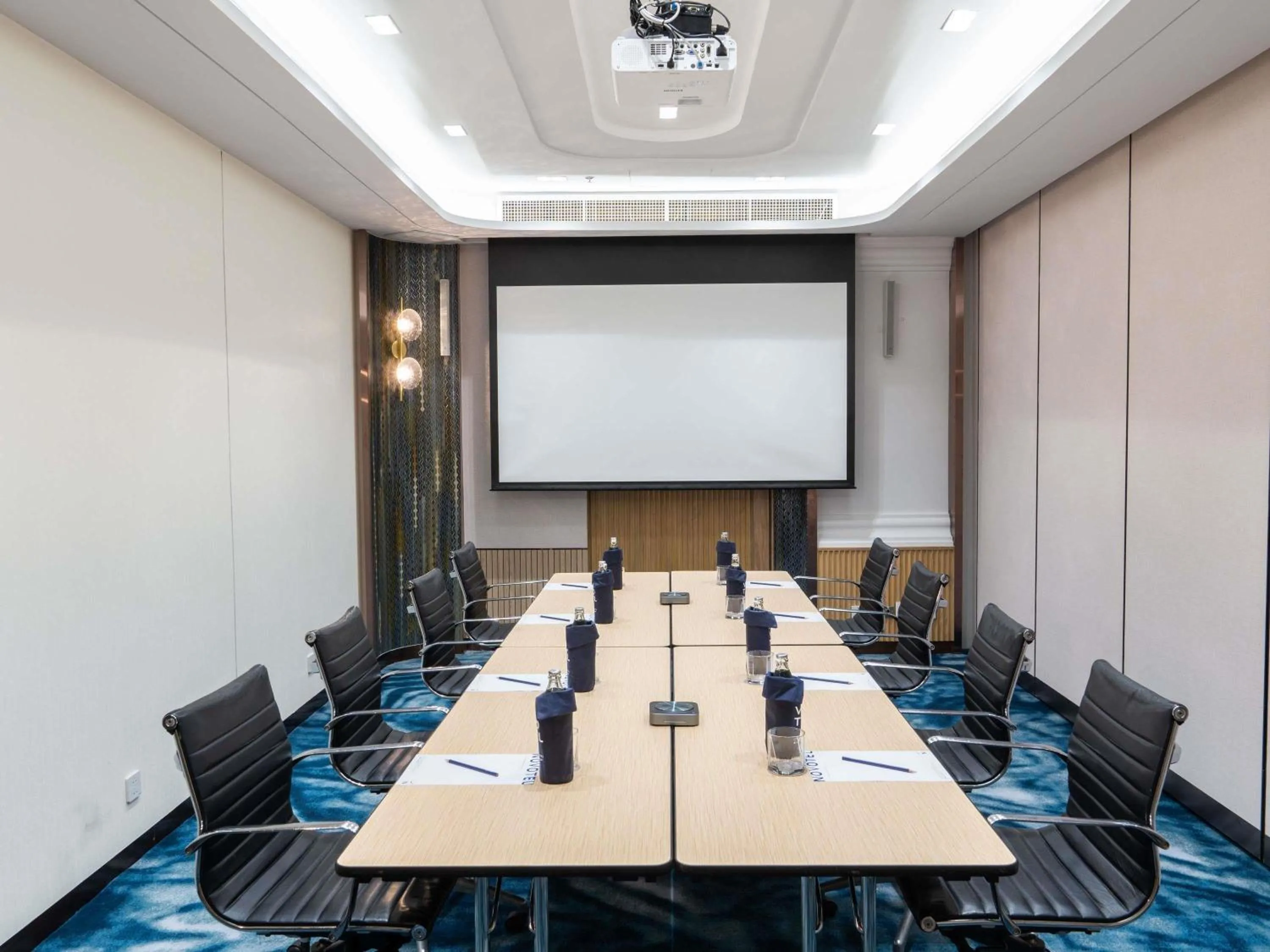 Meeting/conference room in Novotel Bangkok Platinum Pratunam