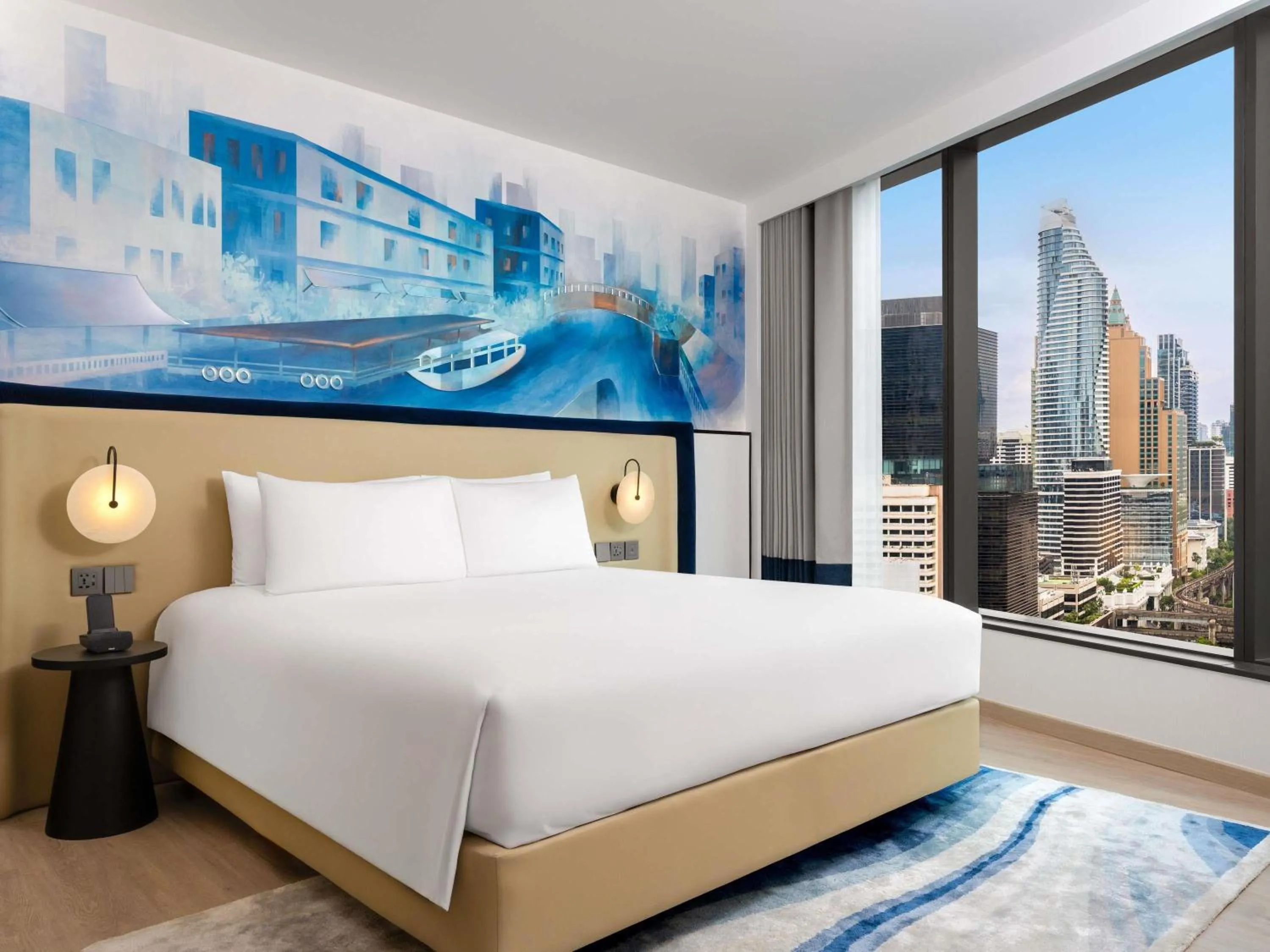 Bedroom, Bed in Novotel Bangkok Platinum Pratunam