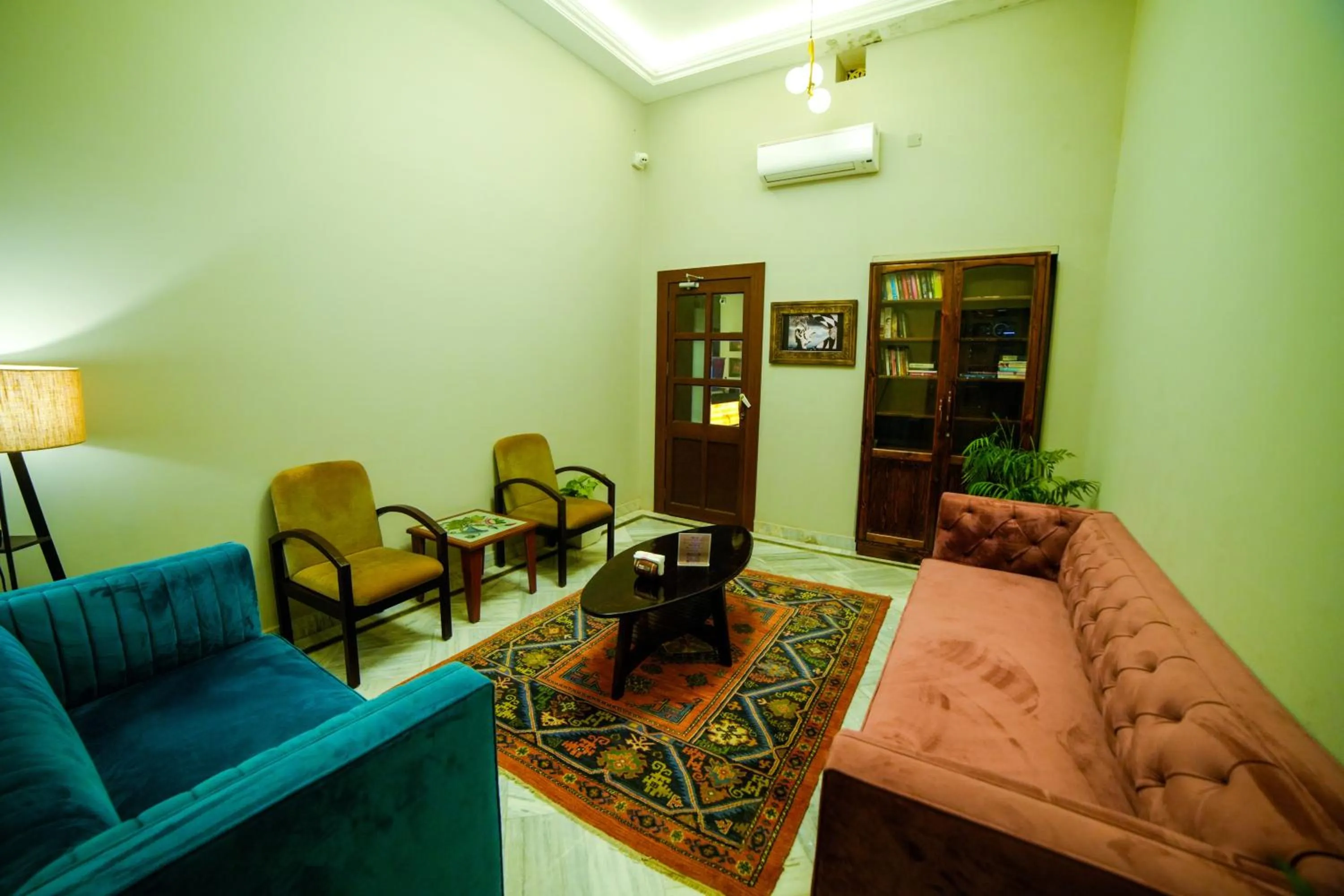 Lounge or bar in Hotel Surya, Kaiser Palace