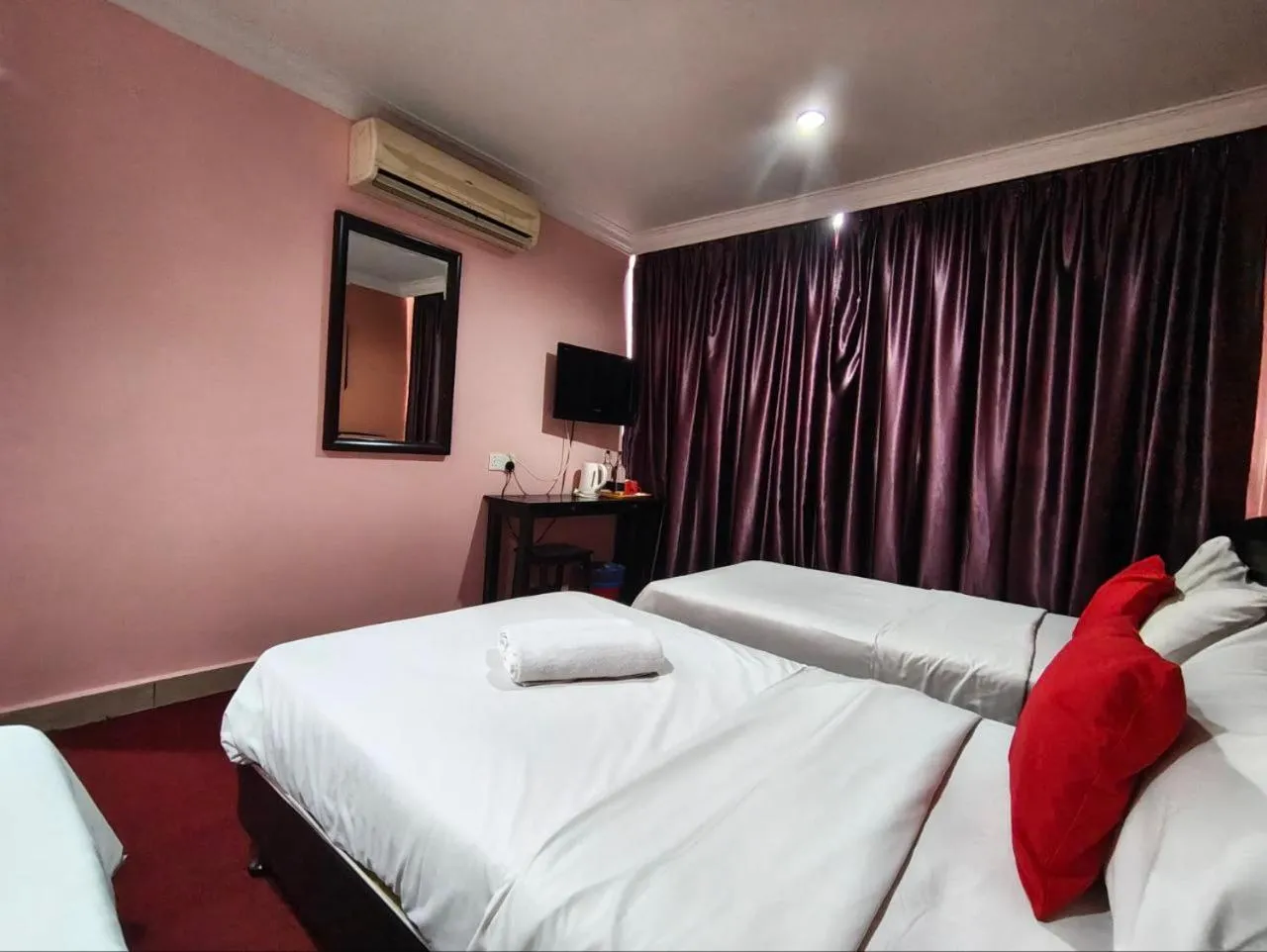 Bed in Puteri Ampang Hotel