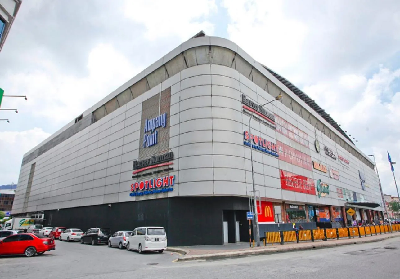 Shopping Area in Puteri Ampang Hotel