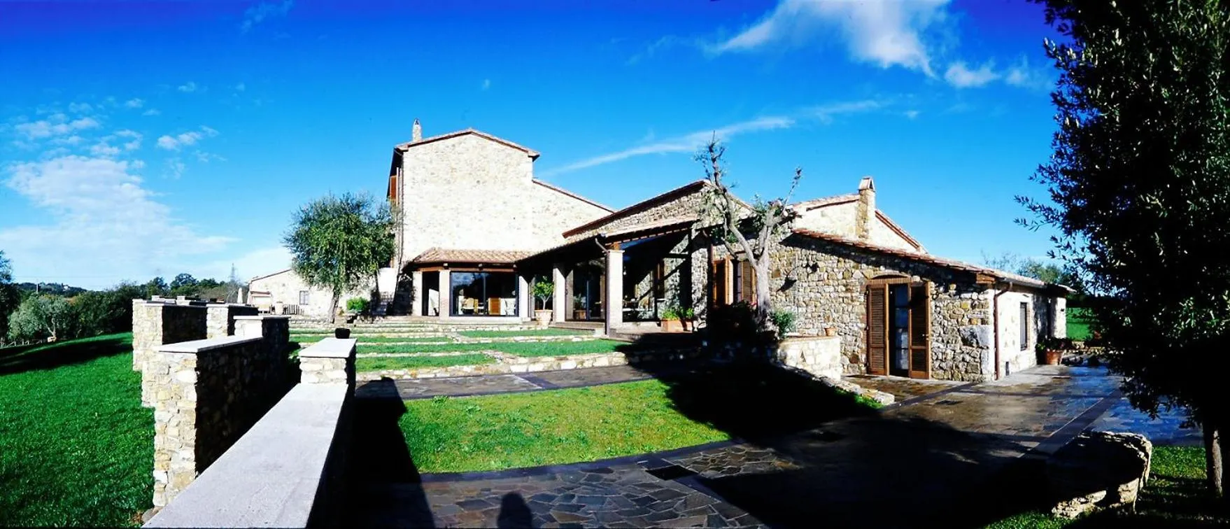 Property building in Fattoria Pianetti