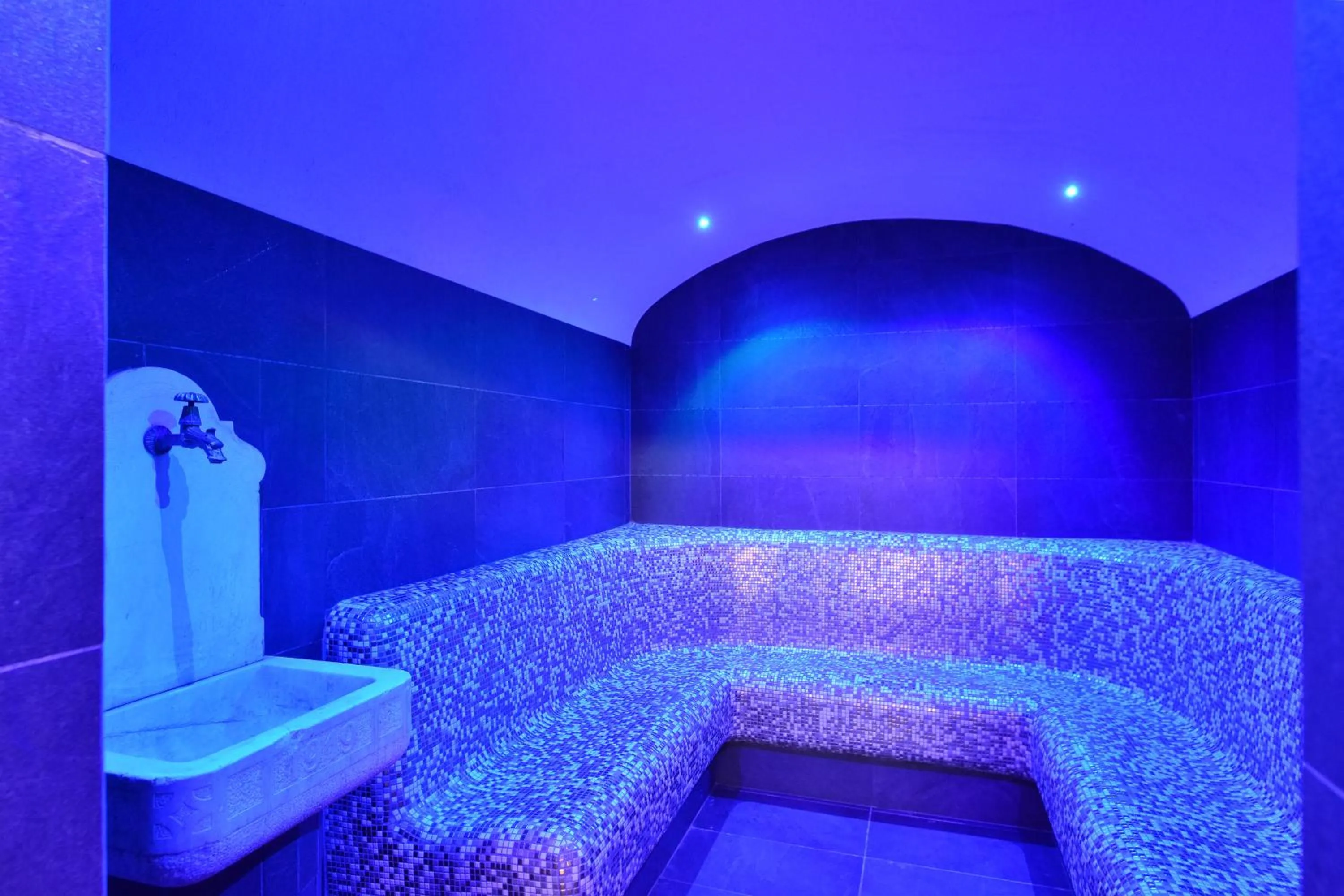 Steam room in Park Hotel Bellacosta