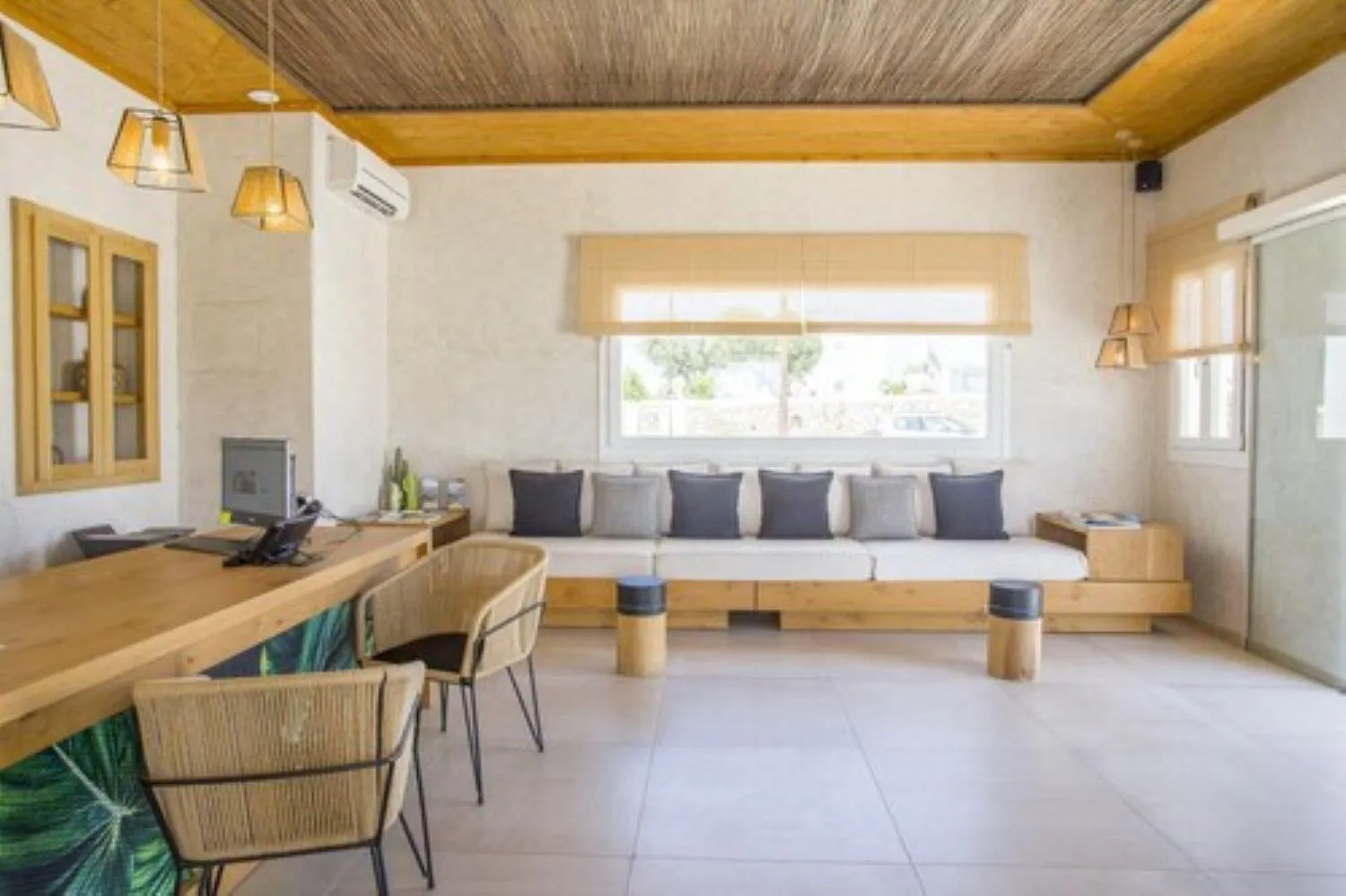 Jenny's Summer Houses