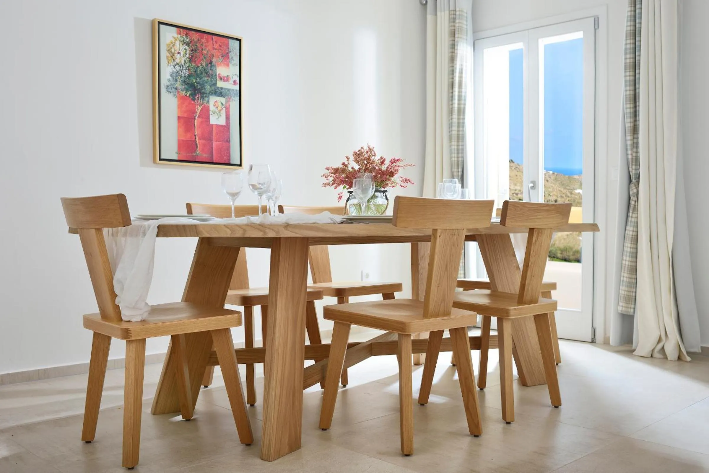 Dining area in Jenny's Summer Houses